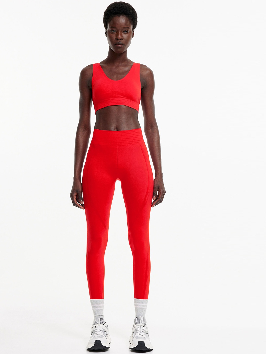 

H&M Women DryMove Seamless Shaping Sports tights, Red