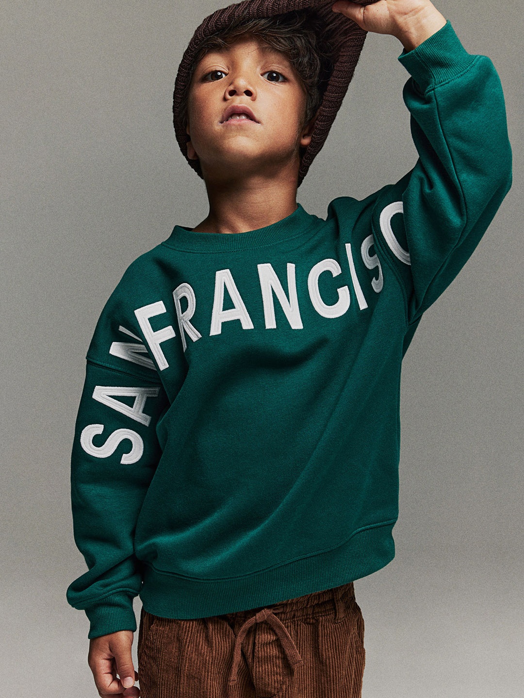 

H&M Boys Oversized Sweatshirts, Green