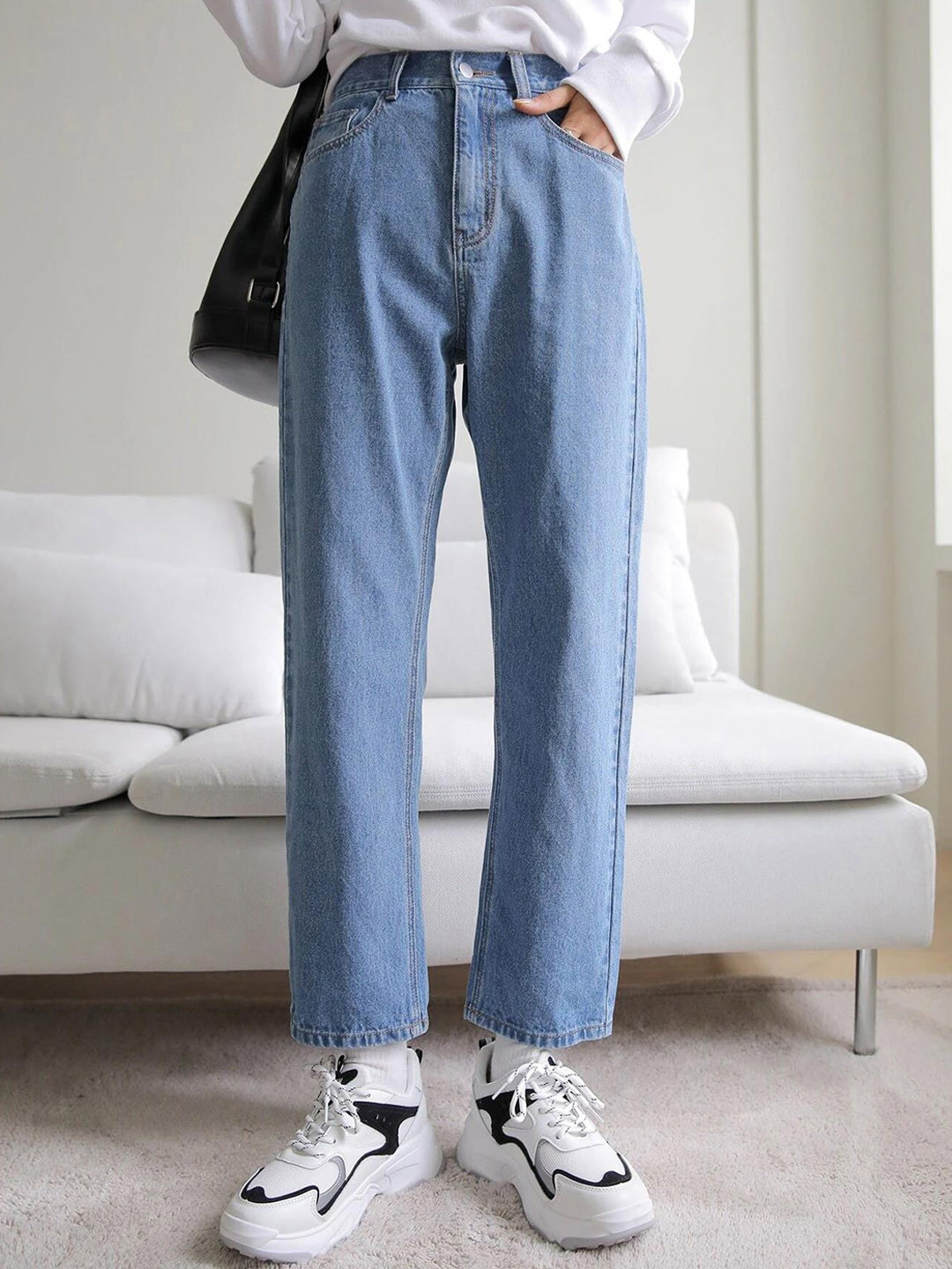 

Kotty Women Jean Straight Fit High-Rise Light Fade Stretchable Clean Look Cotton Jeans, Blue