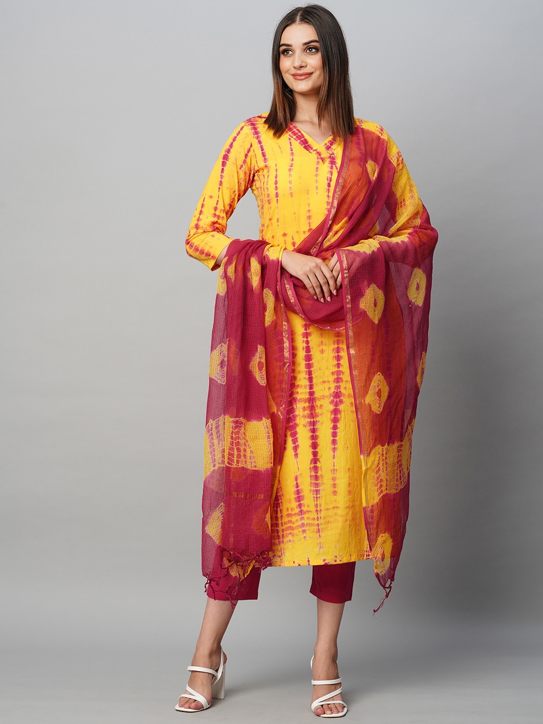 

KALINI Dyed Kurta & Trousers With Dupatta, Yellow