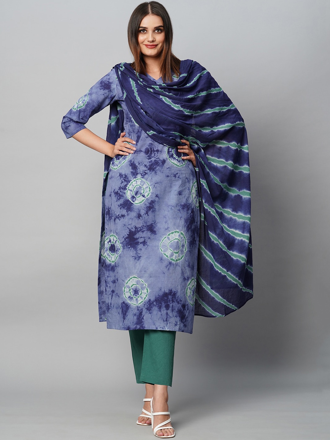 

KALINI Ethnic Motifs Dyed Regular Kurta With Trousers & Dupatta, Navy blue