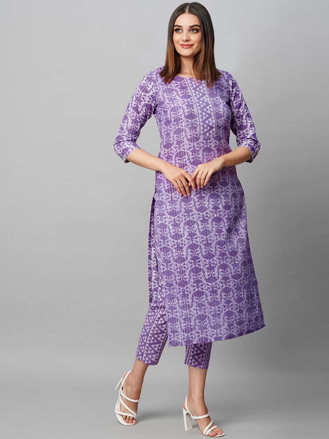 

KALINI Ethnic Motifs Printed Gotta Patti Stright Kurta with Trousers, Purple
