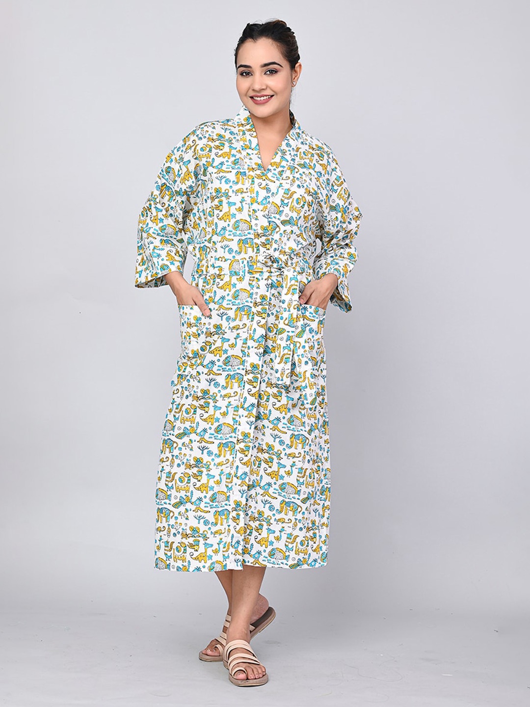 

SHOOLIN Conversational Printed Cotton Kimono Bathrobe, White