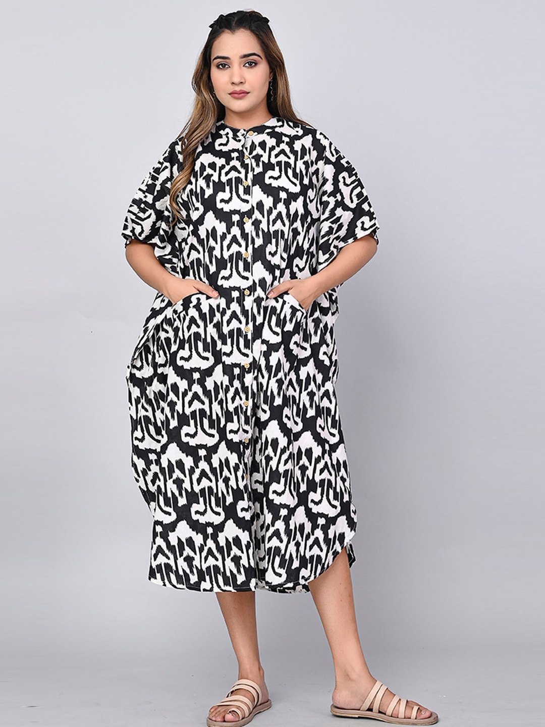 

SHOOLIN Abstract Printed Kaftan Cotton Midi Dress, Black