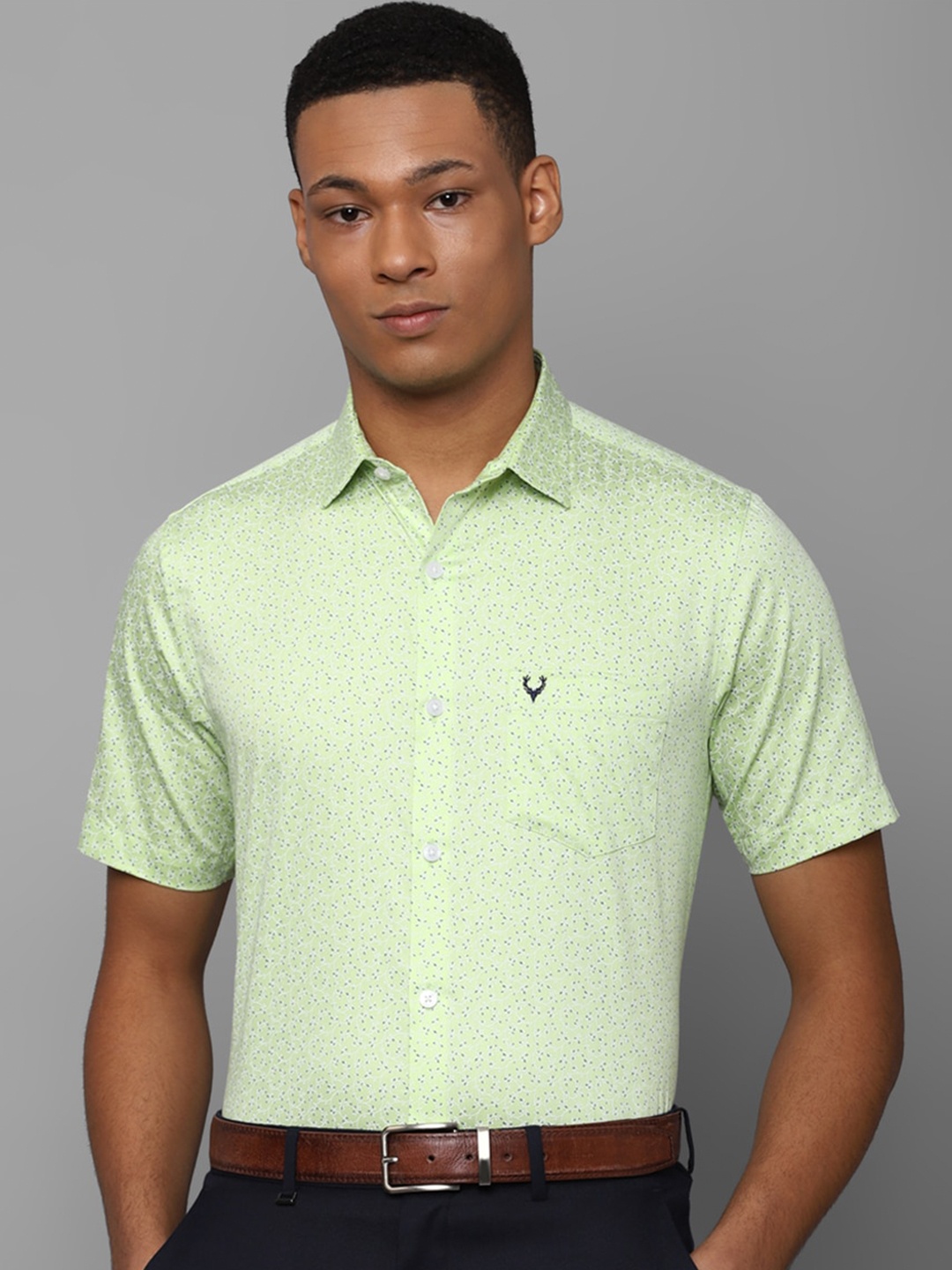 

Allen Solly Slim Fit Micro Ditsy Printed Pure Cotton Formal Shirt, Green