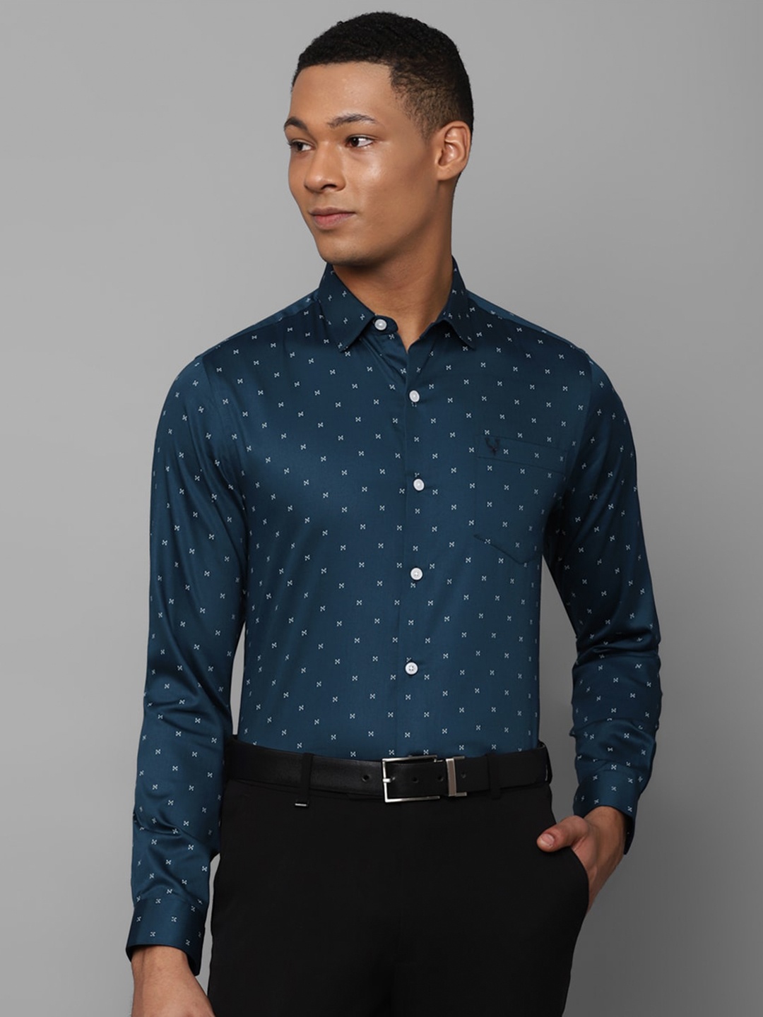 

Allen Solly Slim Fit Micro Ditsy Printed Pure Cotton Formal Shirt, Blue