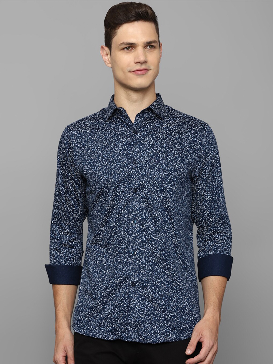 

Allen Solly Slim Fit Floral Printed Pure Cotton Casual Shirt, Navy blue