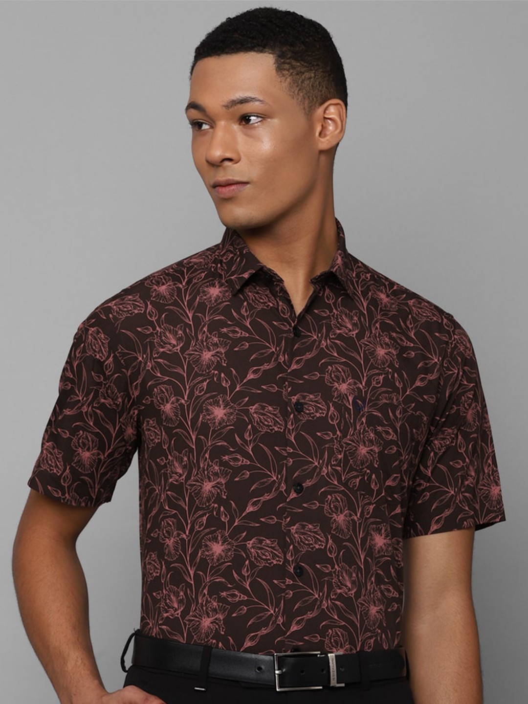 

Allen Solly Slim Fit Floral Printed Pure Cotton Casual Shirt, Brown