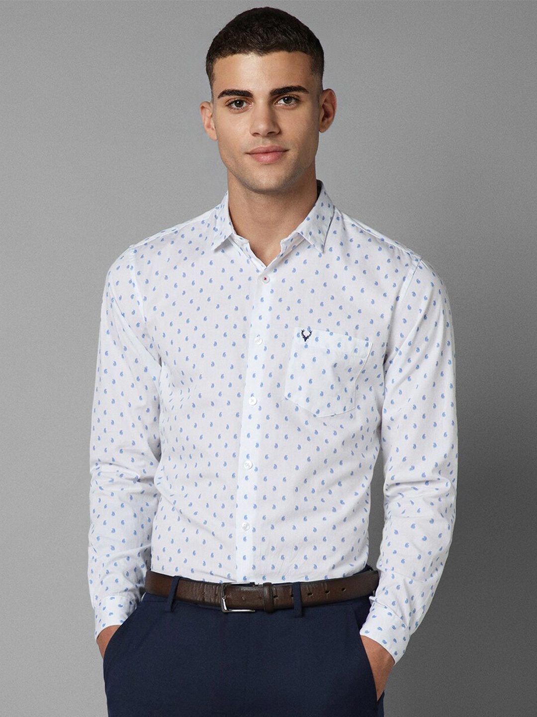 

Allen Solly Slim Fit Ethnic Motifs Printed Pure Cotton Formal Shirt, White
