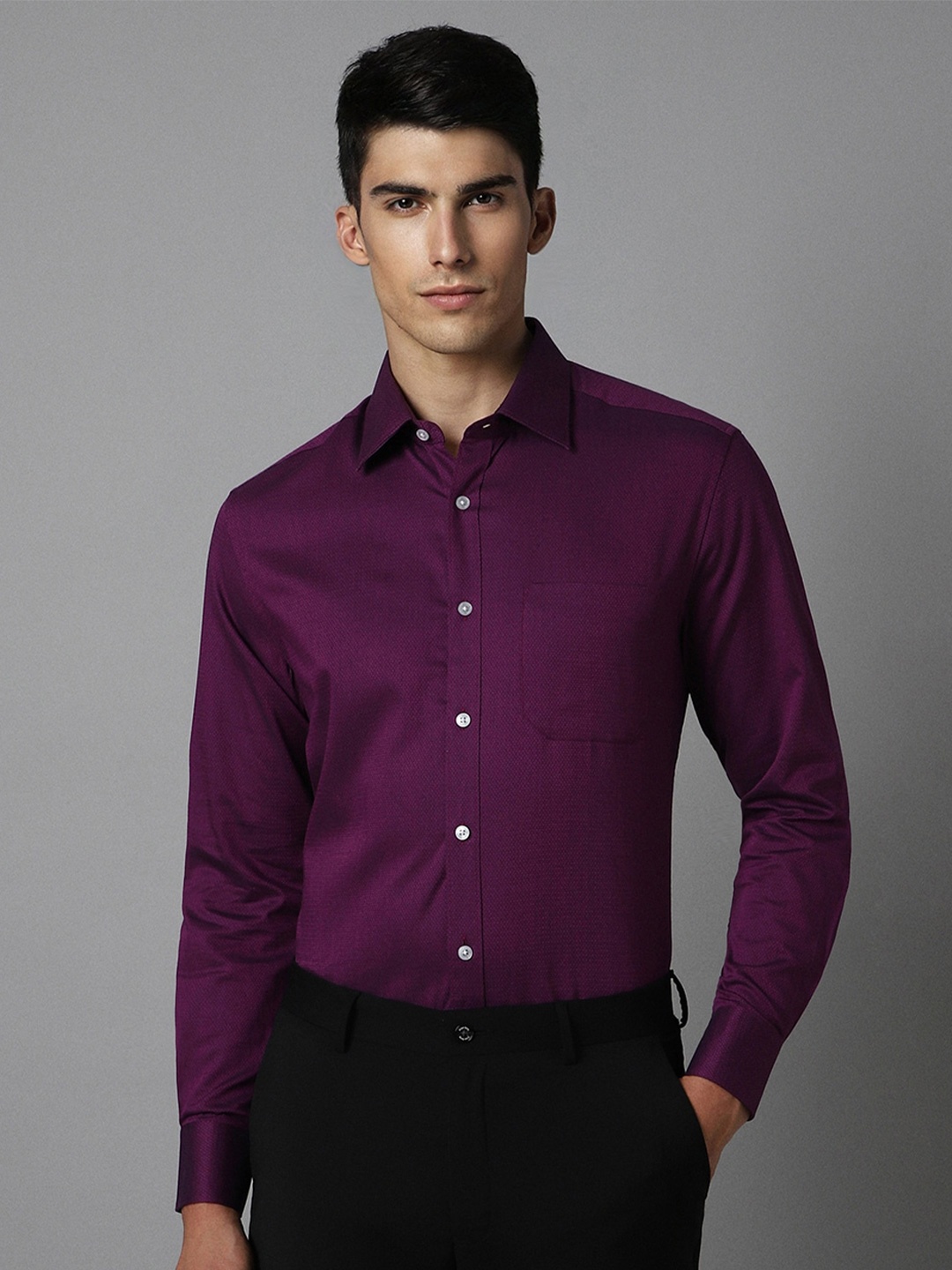 

Louis Philippe Classic Fit Textured Pure Cotton Formal Shirt, Purple