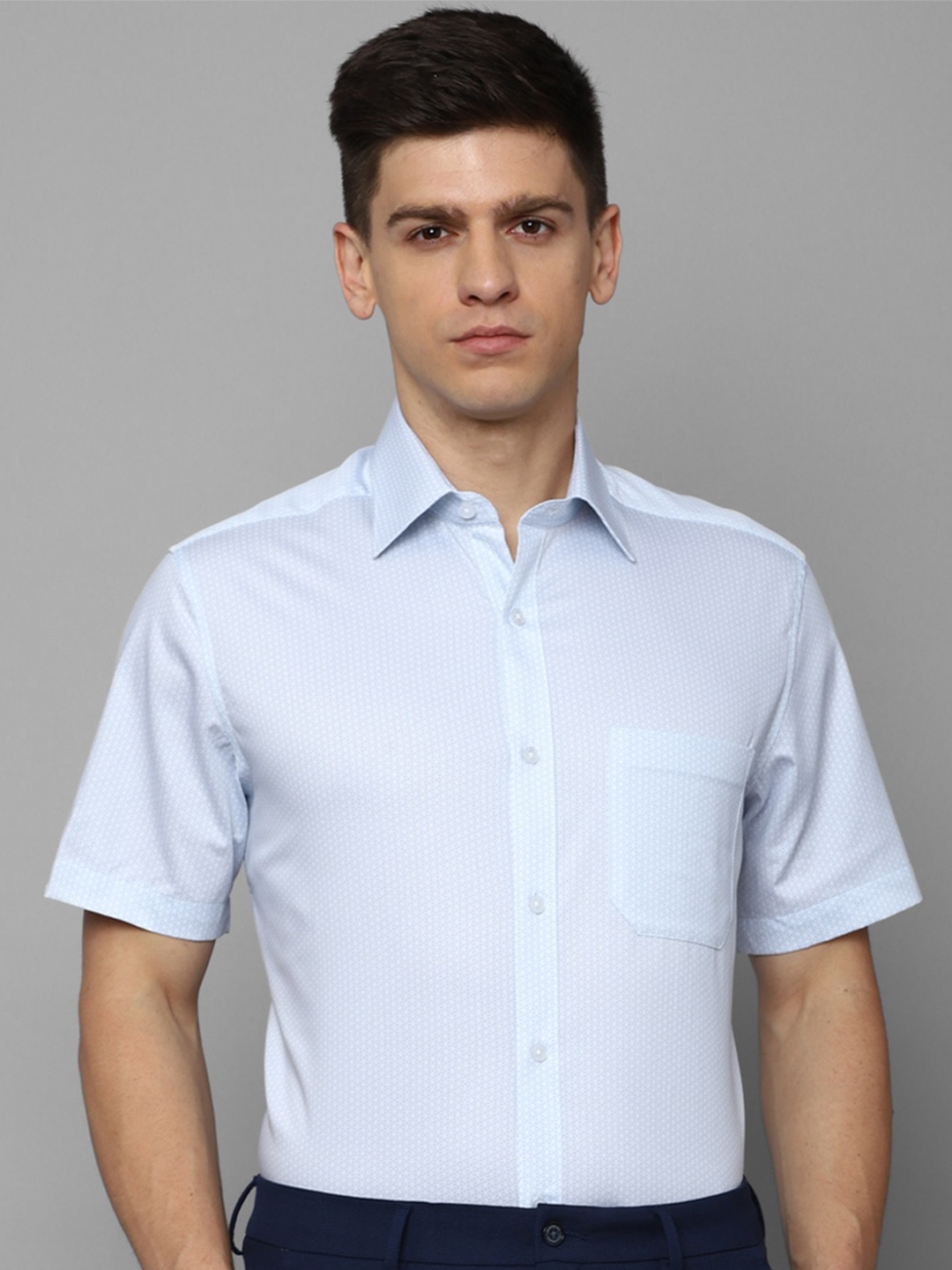 

Louis Philippe Classic Fit Textured Pure Cotton Opaque Formal Shirt, Blue