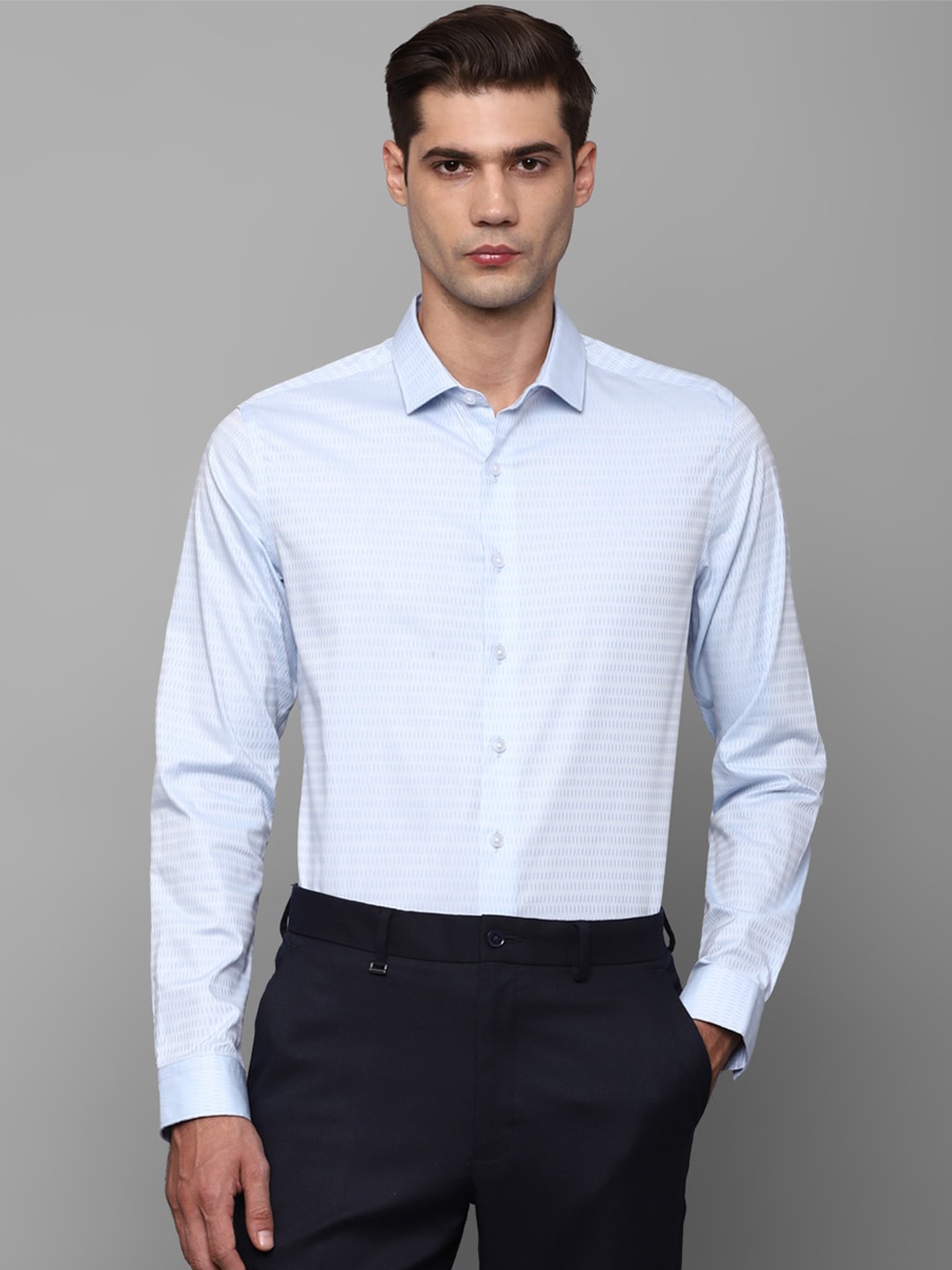 

Louis Philippe Slim Fit Formal Shirt, Blue