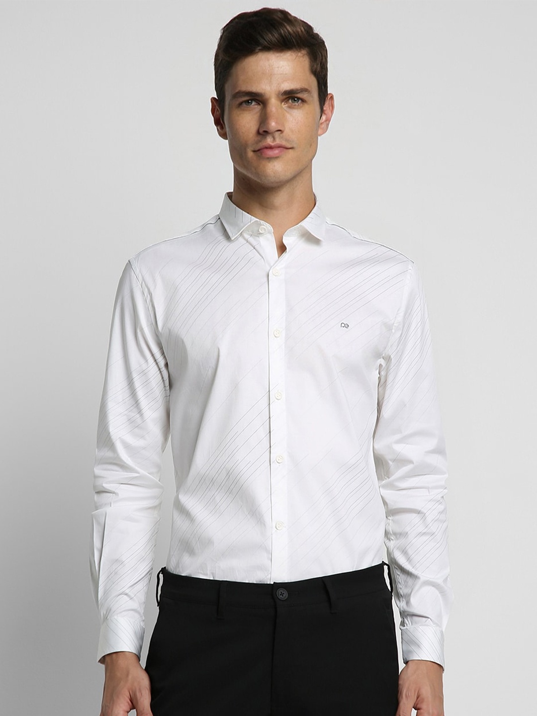 

Peter England Slim Fit Striped Formal Shirt, White