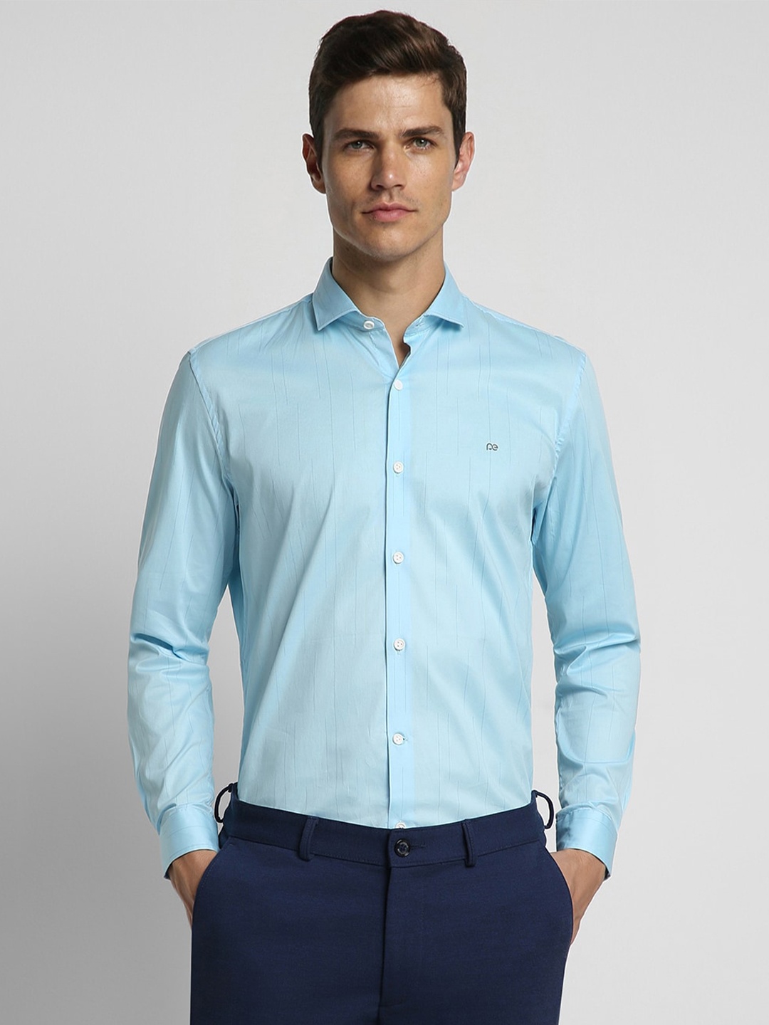 

Peter England Super Slim Fit Spread Collar Formal Shirt, Blue