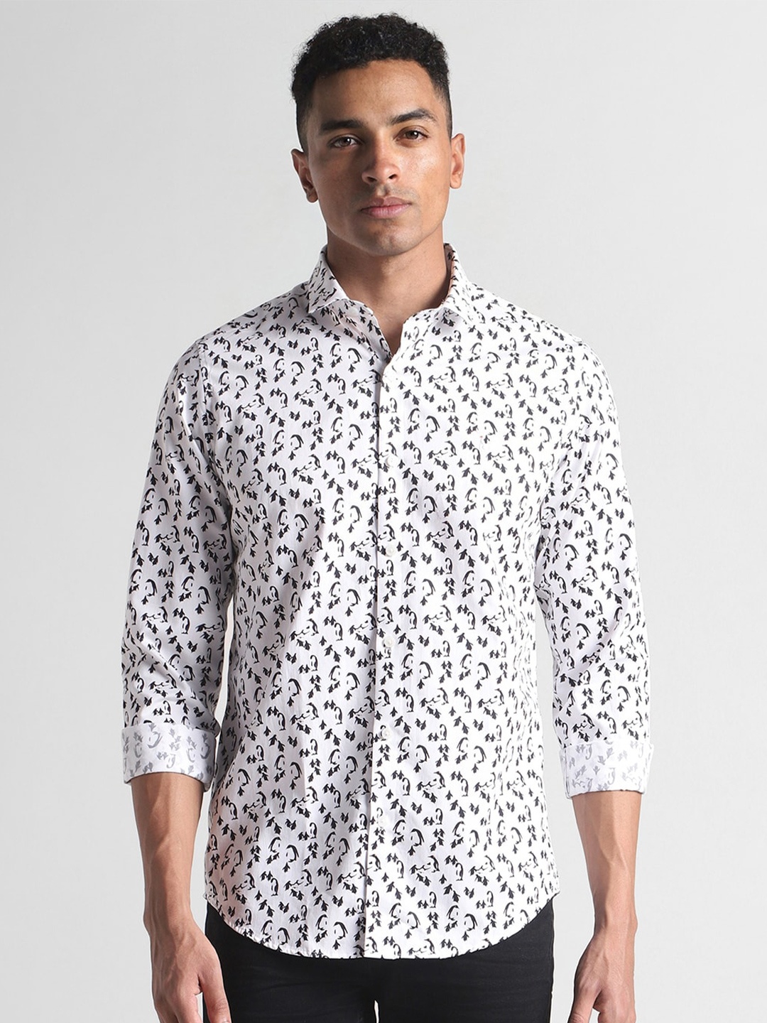 

SIMON CARTER LONDON Slim Fit Abstract Printed Pure Cotton Casual Shirt, White