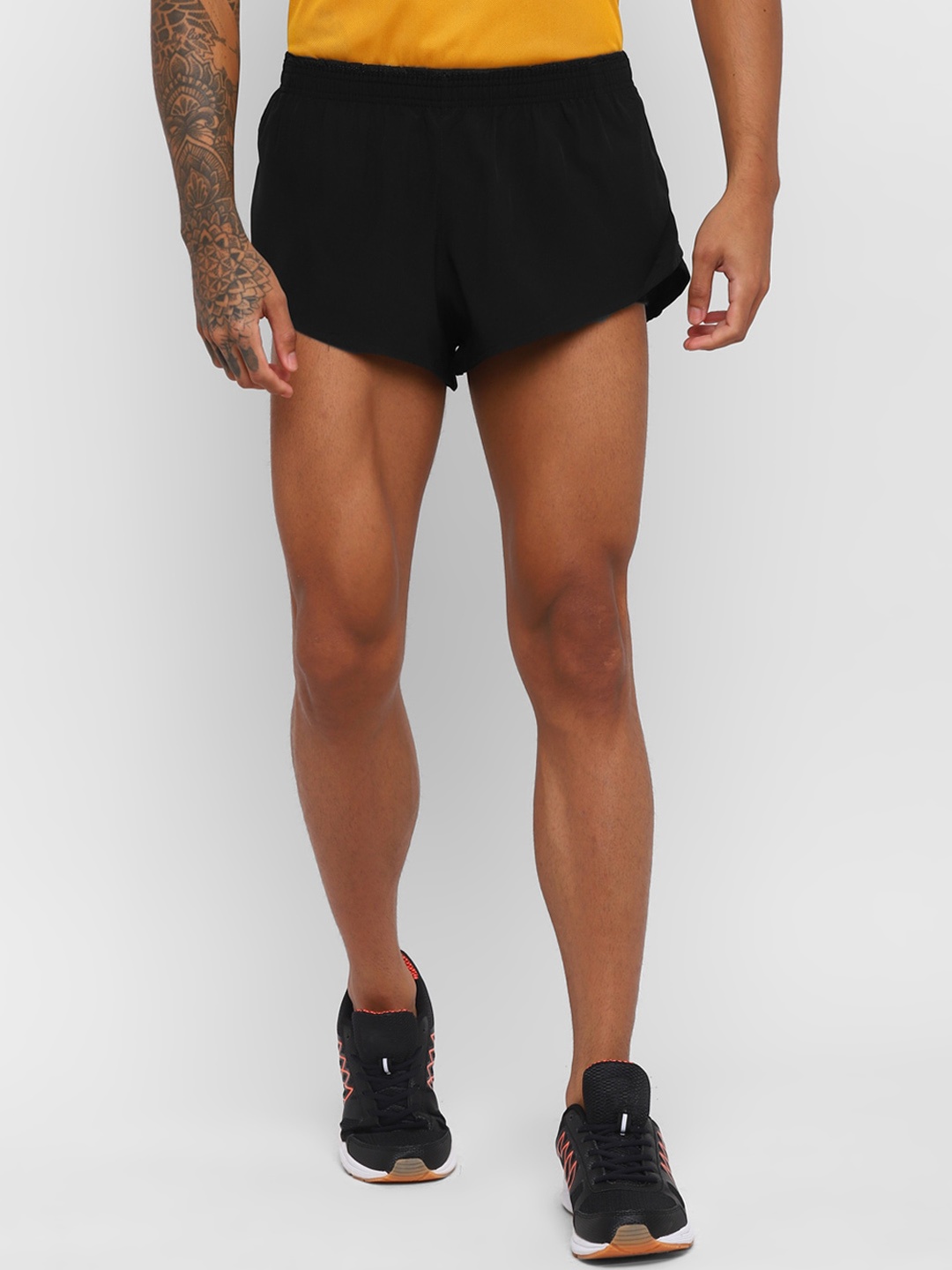 

NIVIA Men Mid-Rise Slim Fit Sports Shorts, Black