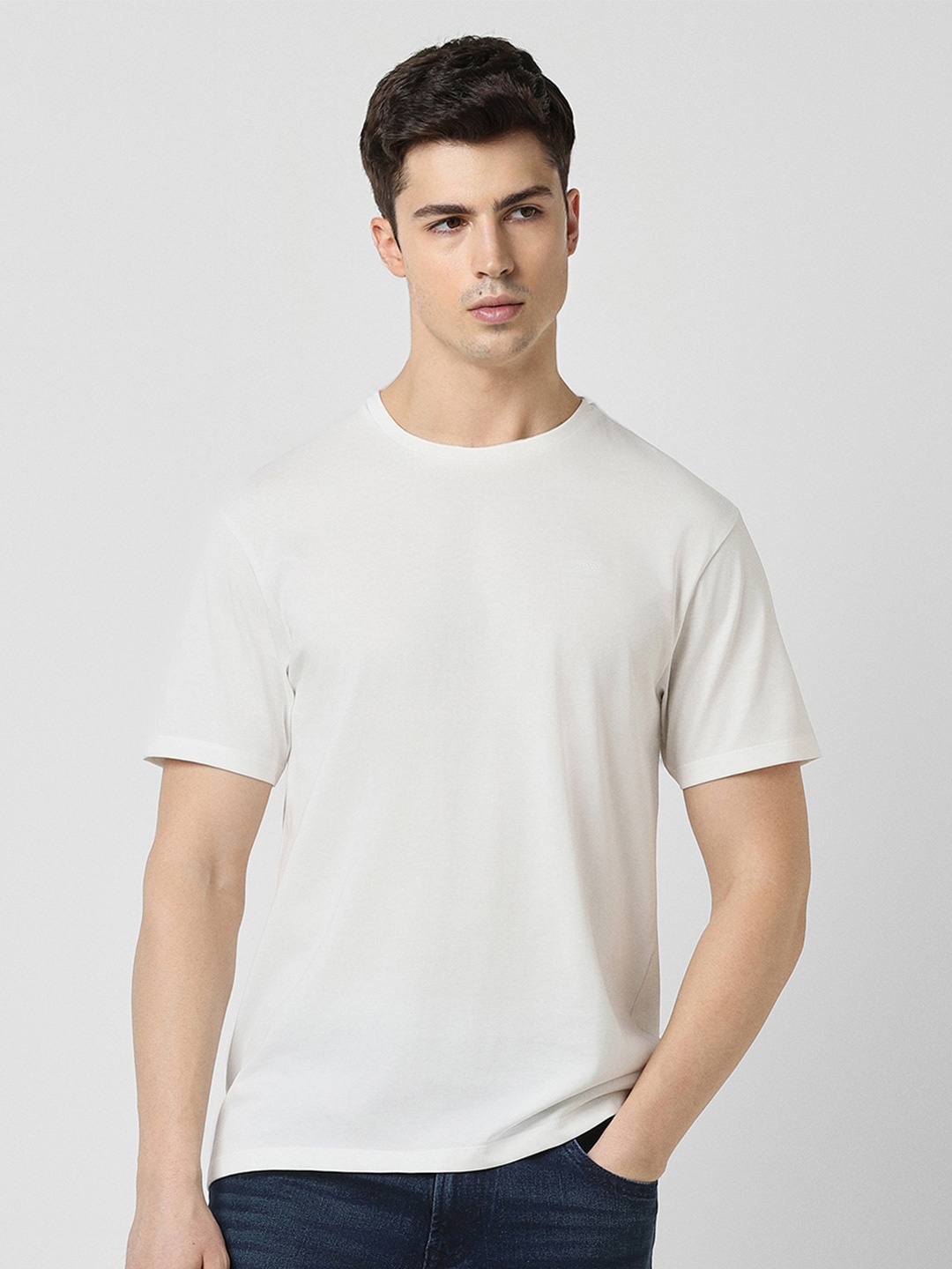 

Peter England Round Neck Casual T-shirt, White