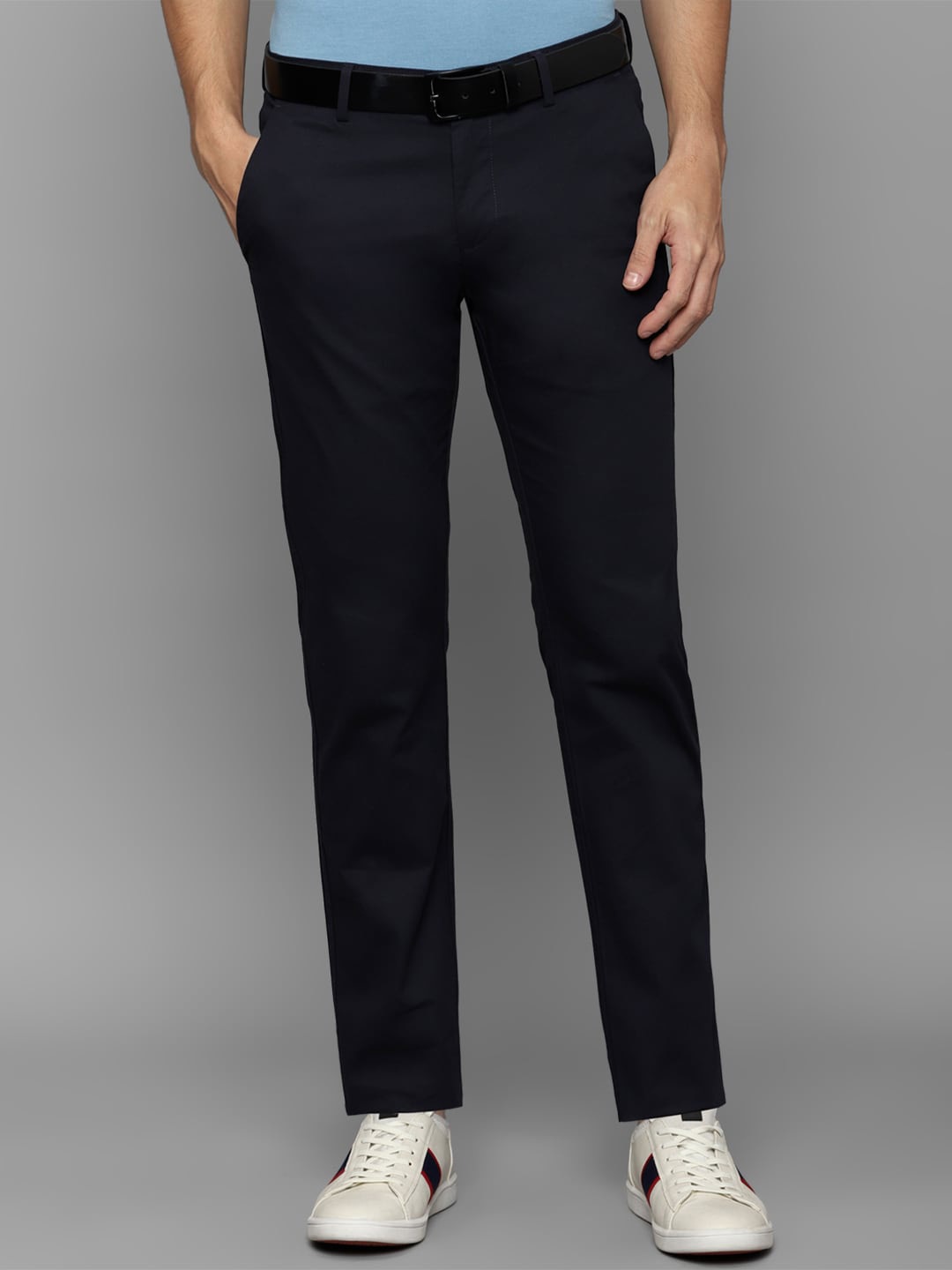 

Allen Solly Men Slim Fit Mid-Rise Trousers, Navy blue