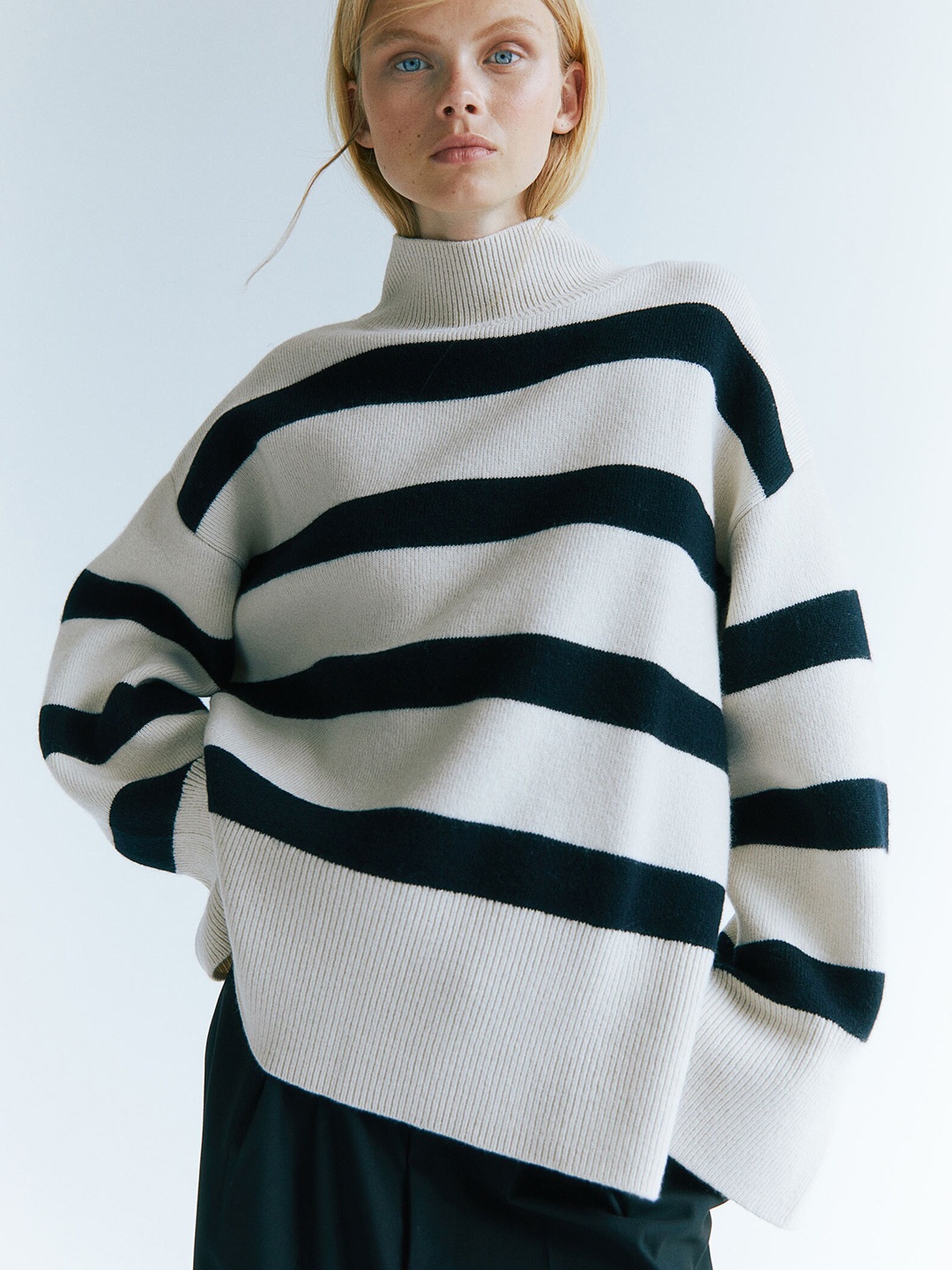 

H&M Oversized Turtleneck Jumper, White