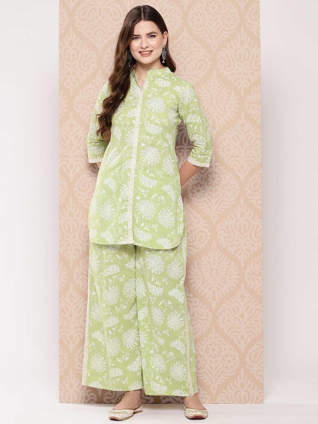 

Ahalyaa Women Printed Pure Cotton Ethnic Tunic with Palazzos, Green