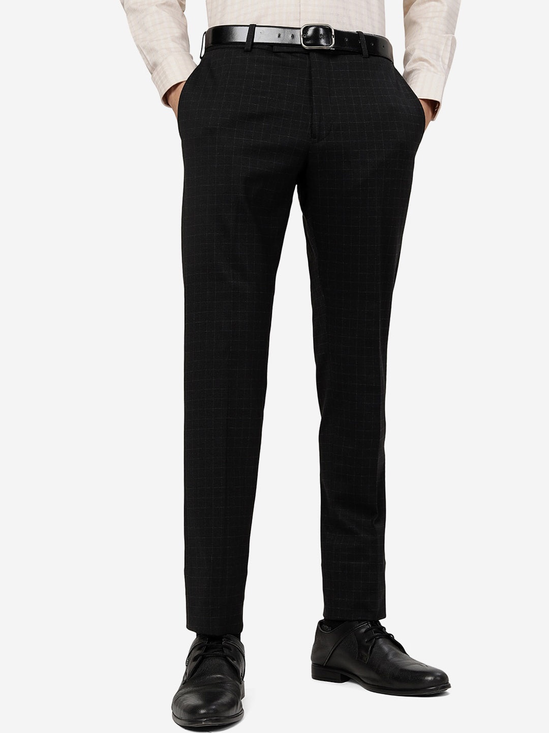 

JB STUDIO Men Checked Slim Fit Mid-Rise Plain Formal Trousers, Black