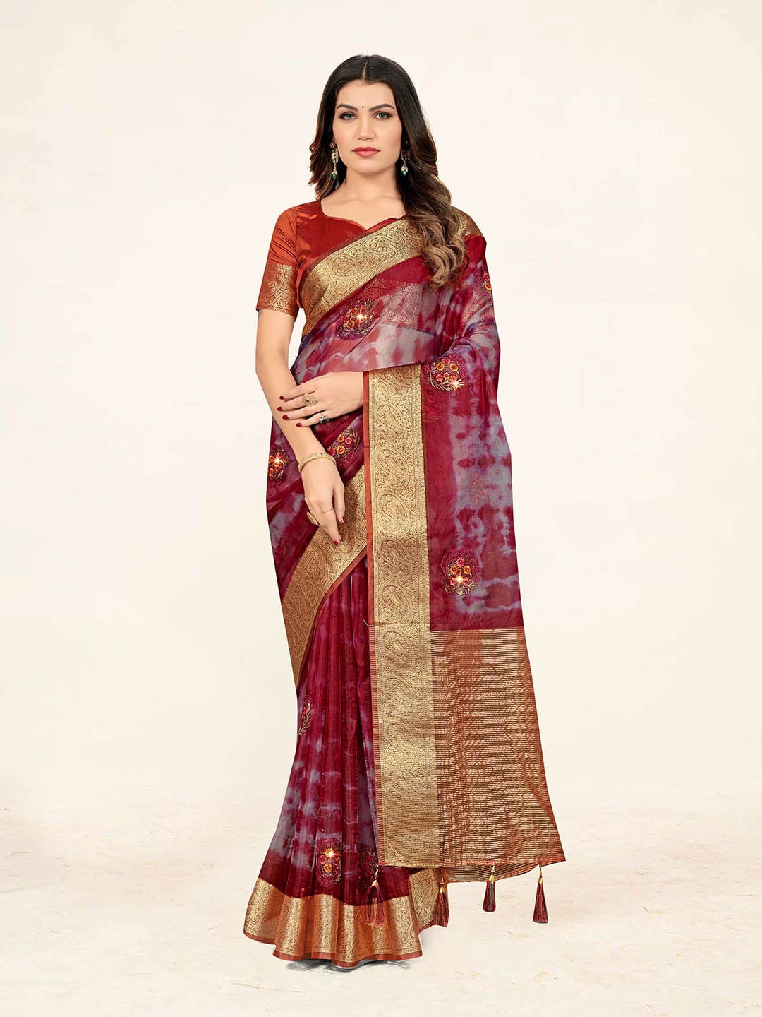 

Sweet smile Fab Ethnic Motifs Woven Design Zari Saree, Maroon