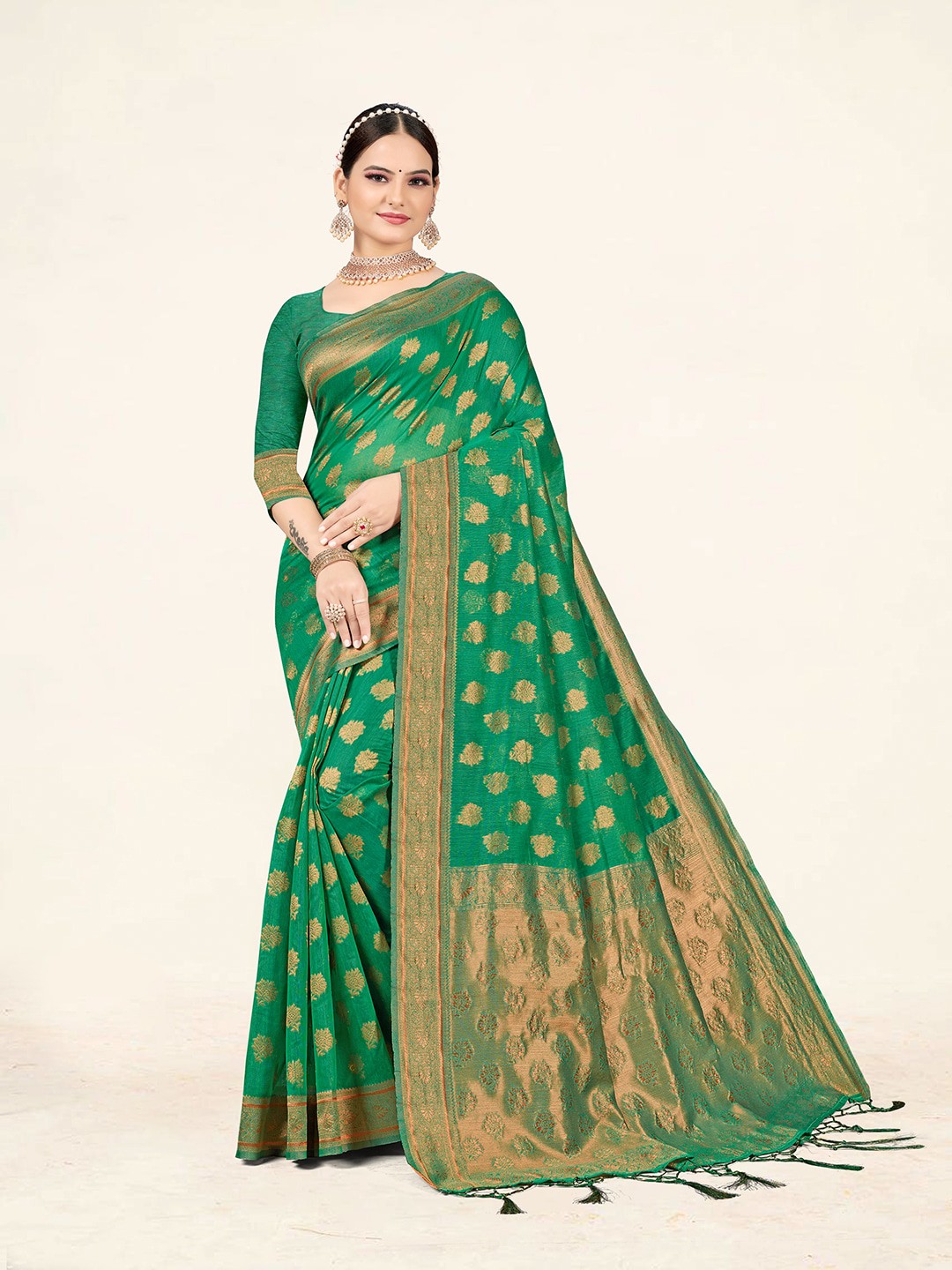 

Sweet smile Fab Ethnic Motifs Woven Design Zari Saree, Green