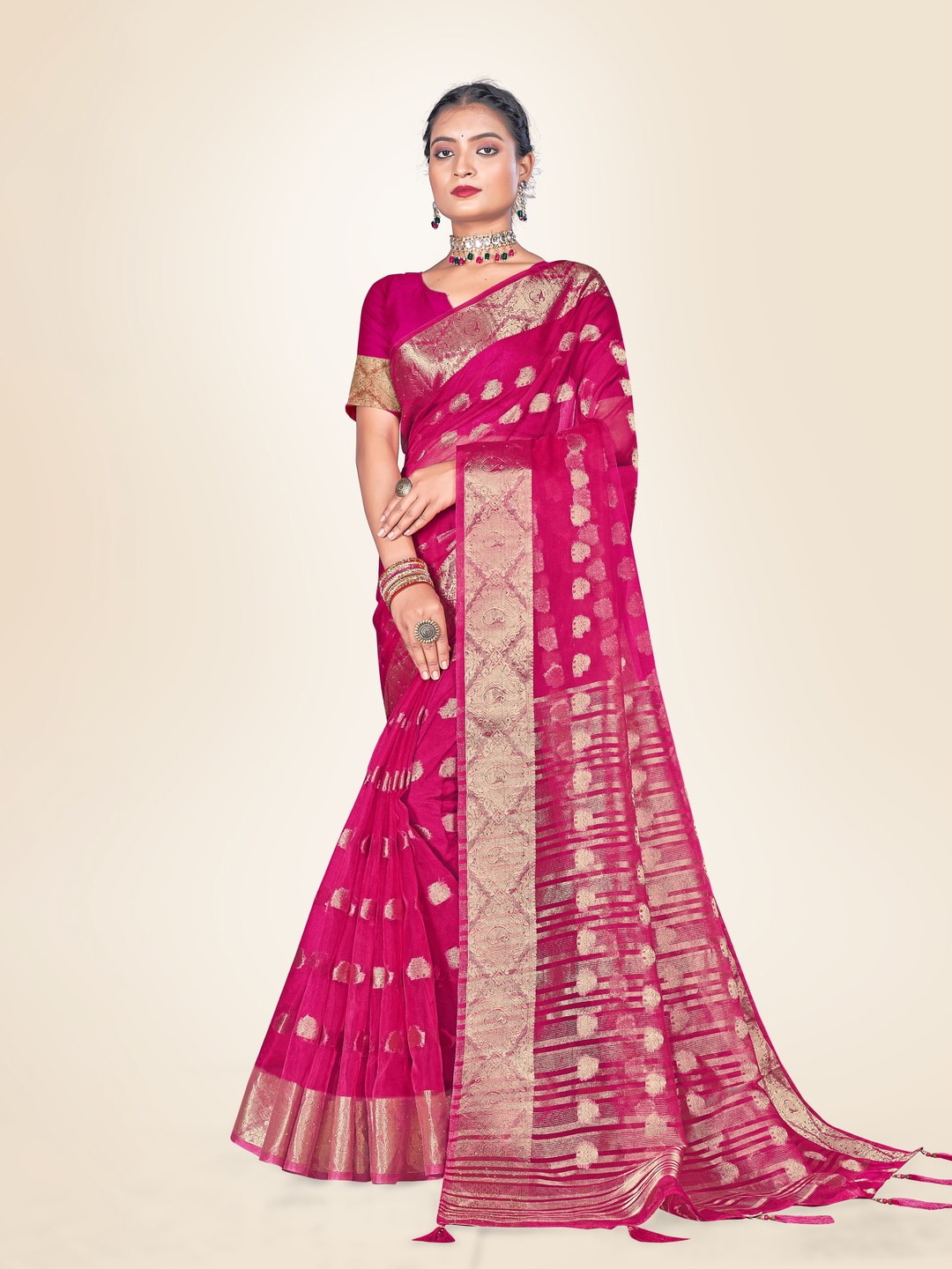 

Sweet smile Fab Woven Design Zari Organza Saree, Fuchsia