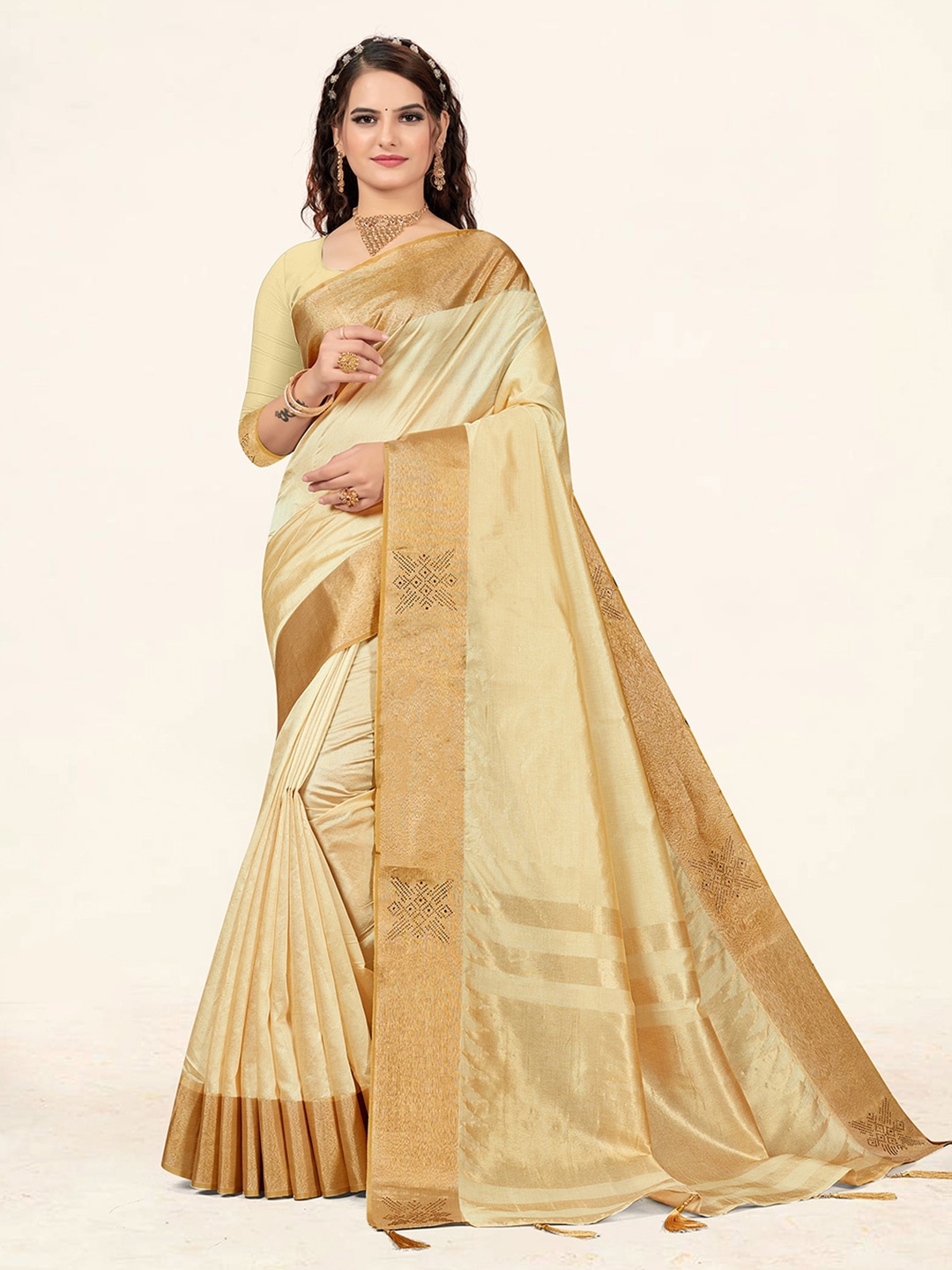 

Sweet smile Fab Zari Silk Blend Saree, Beige