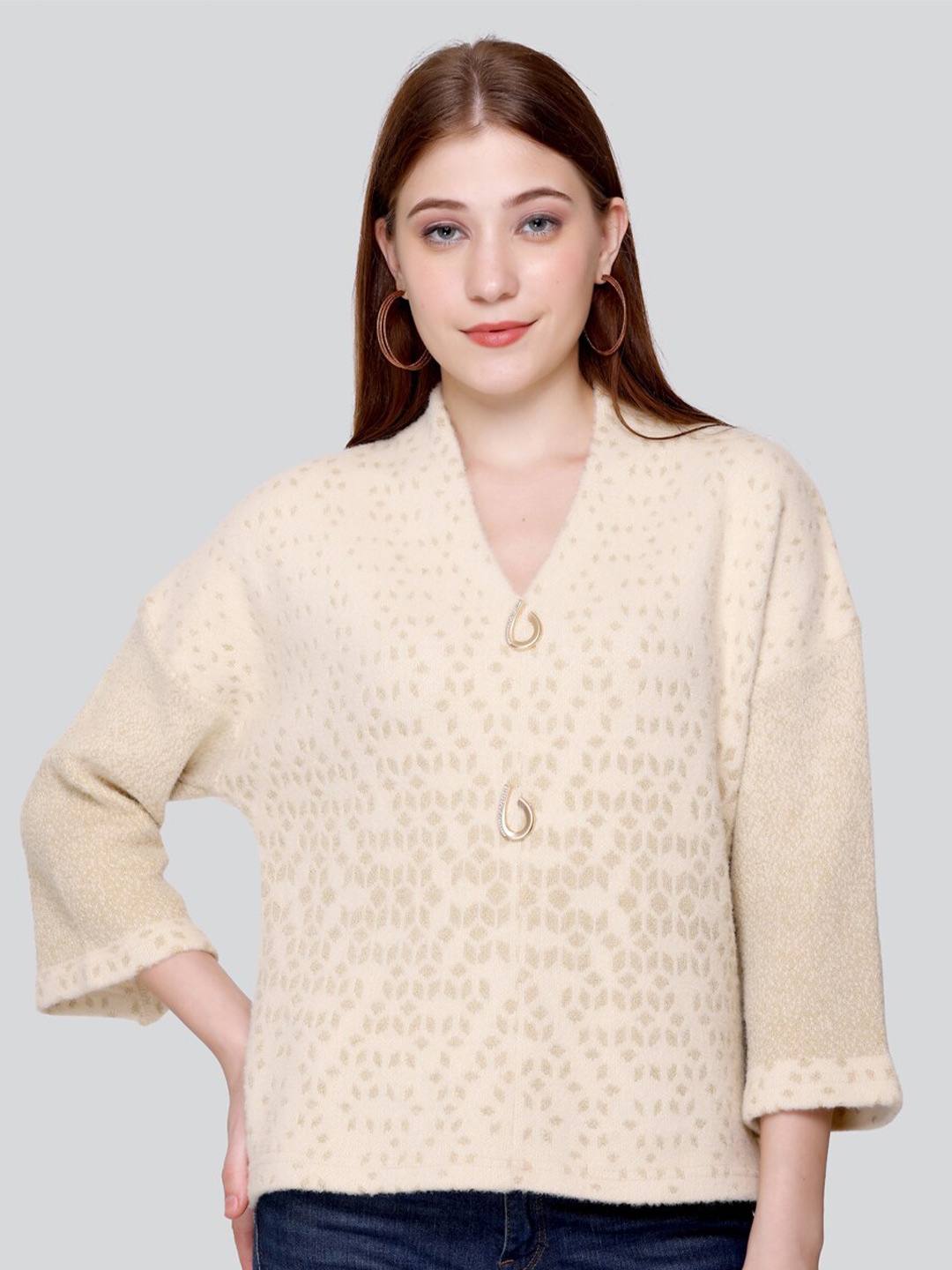 

Elthia Self Design V-Neck Drop Shoulder Sleeves Woollen Velvet Boxy Crop Top, Cream