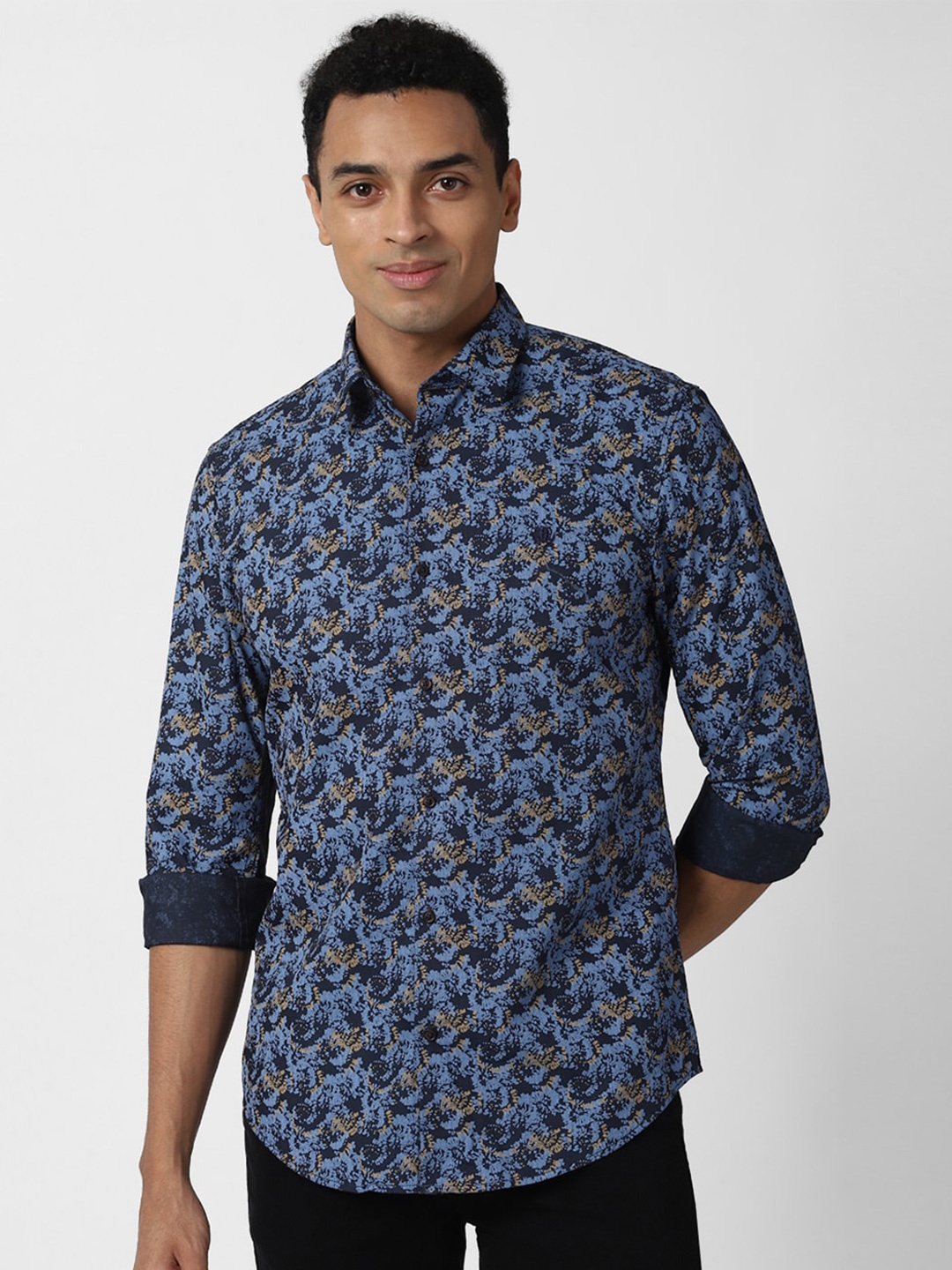 

PETER ENGLAND UNIVERSITY Slim Fit Abstract Printed Casual Shirt, Blue