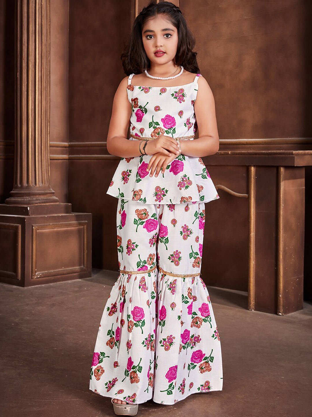 

LOOKS AND LIKES Girls Floral Printed Cotton Top & Sharara, Pink