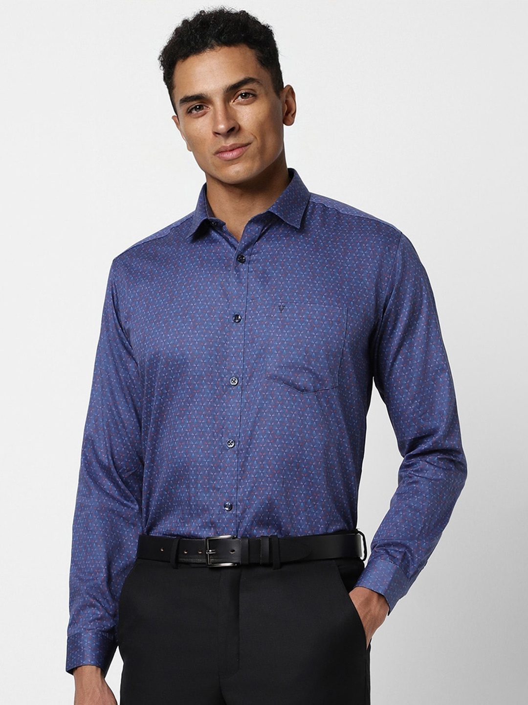 

V Dot Slim Fit Geometric Printed Pure Cotton Formal Shirt, Blue