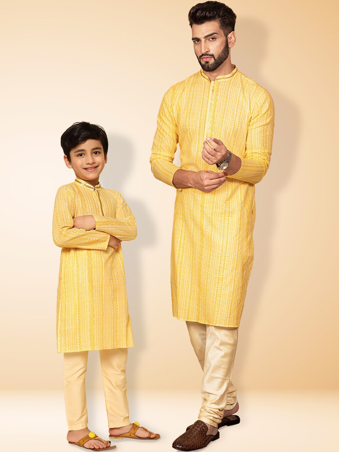 

KISAH Boys Ethnic Printed Mandarin Collar Zari Straight Kurta With Churidar, Yellow