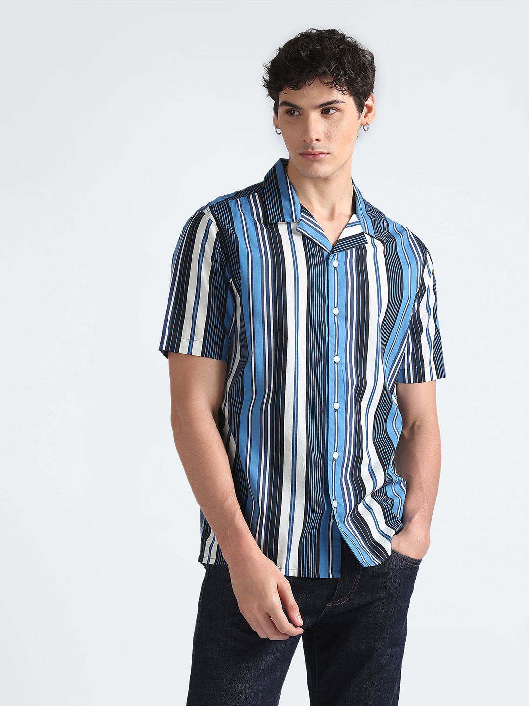 

Flying Machine Multi Striped Pure Cotton Casual Shirt, Blue