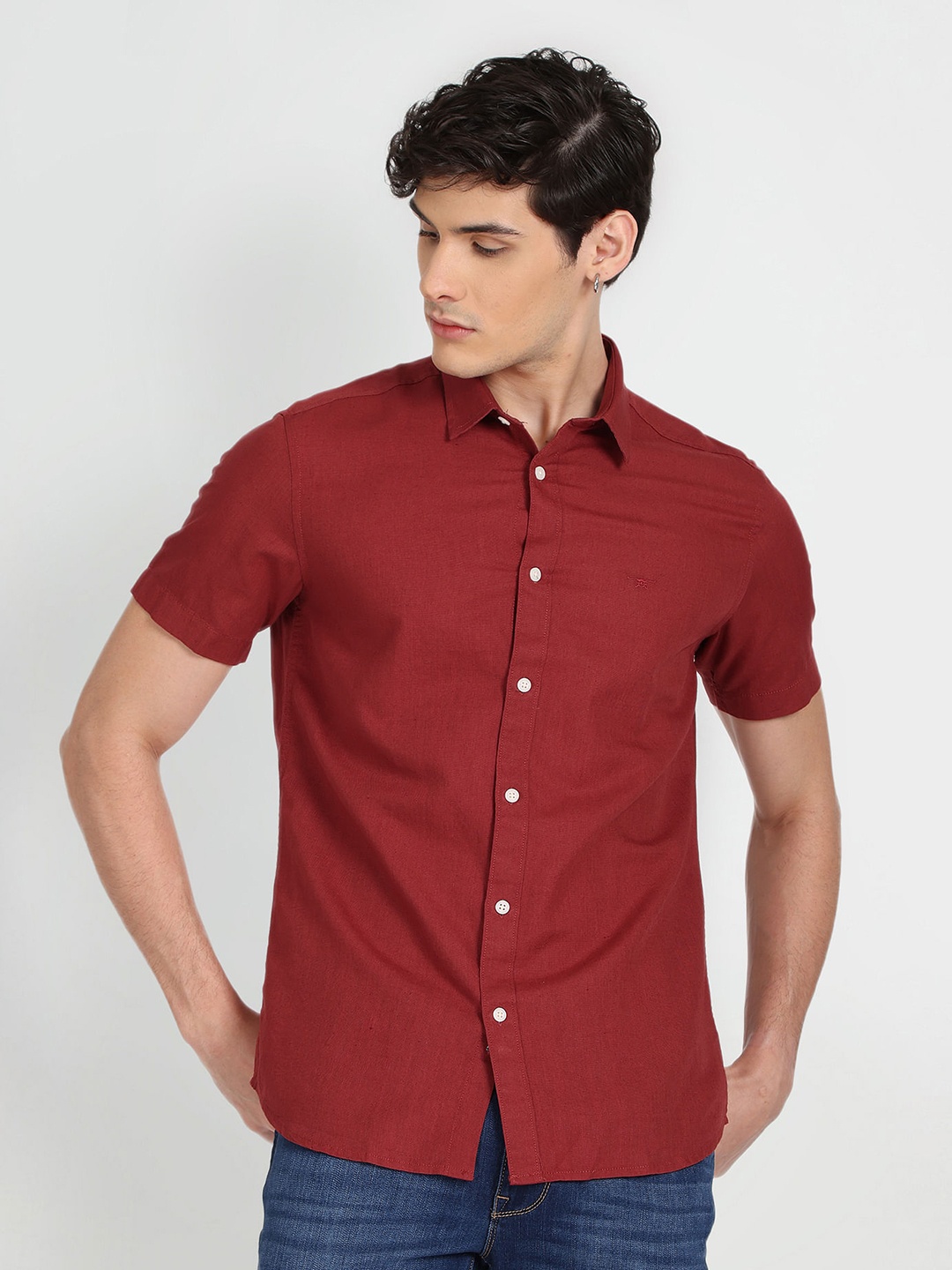 

Flying Machine Slim Fit Cotton Linen Casual Shirt, Red