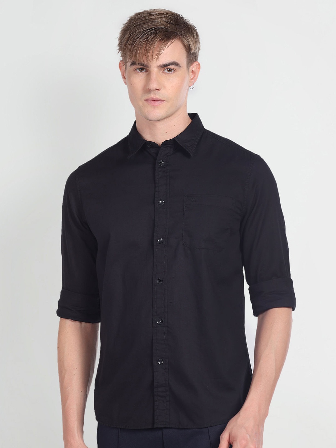 

Flying Machine Spread Collar Pure Cotton Slim Fit Casual Shirt, Black