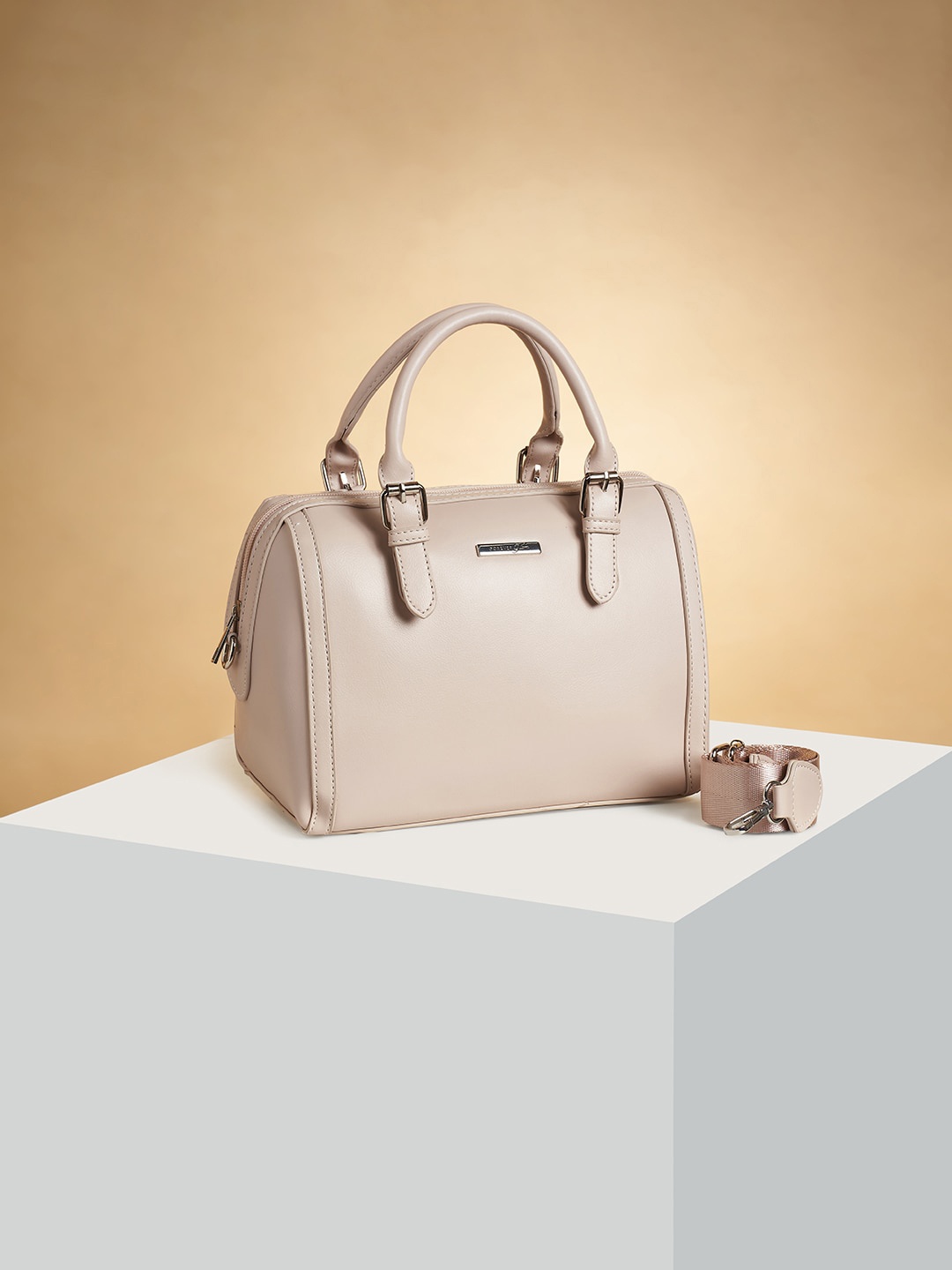 

Forever Glam by Pantaloons Structured Handheld Bag, Cream