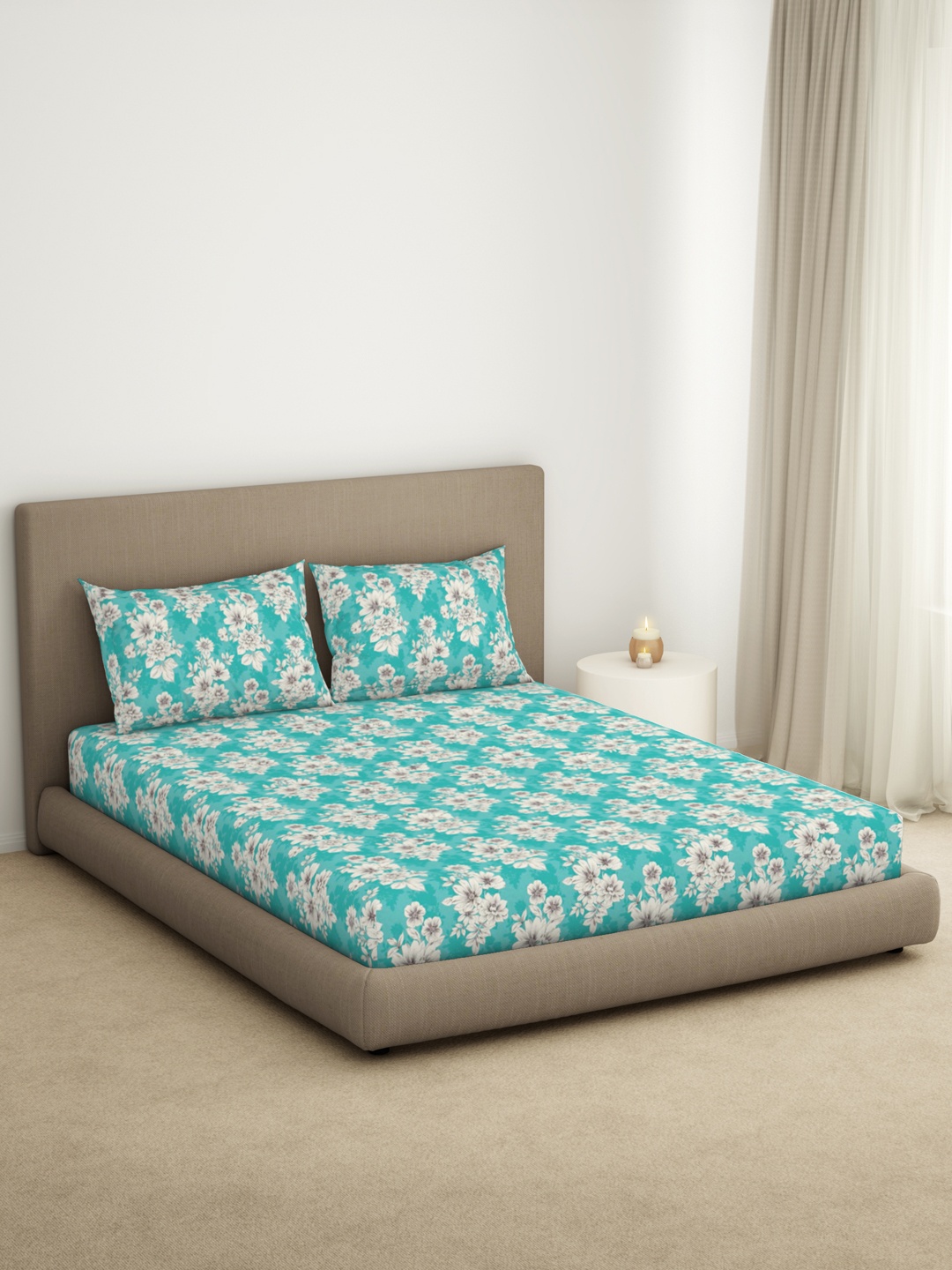 

Welspun Dazzle Blue & White Floral Microfiber 120 TC Queen Bedsheet With 2 Pillow Covers
