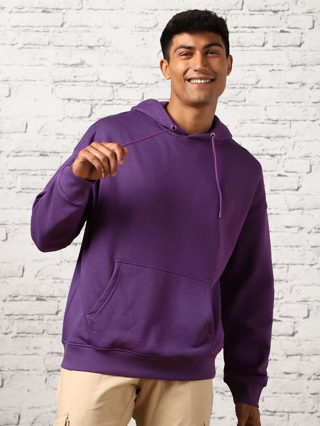 

NOBERO Men Oversized Solid Hooded Sweatshirt, Purple