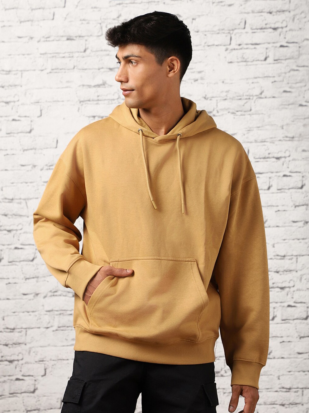 

NOBERO Men Oversized Solid Hooded Sweatshirt, Beige