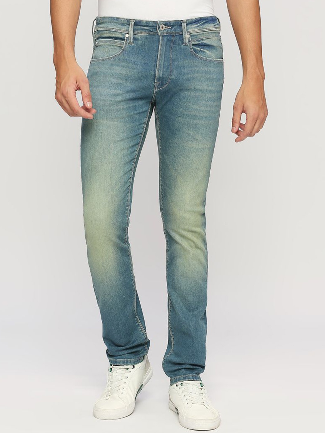 

Pepe Jeans Men Slim Fit Mid-Rise Whiskers And Chevrons Heavy Fade Stretchable Jeans, Blue