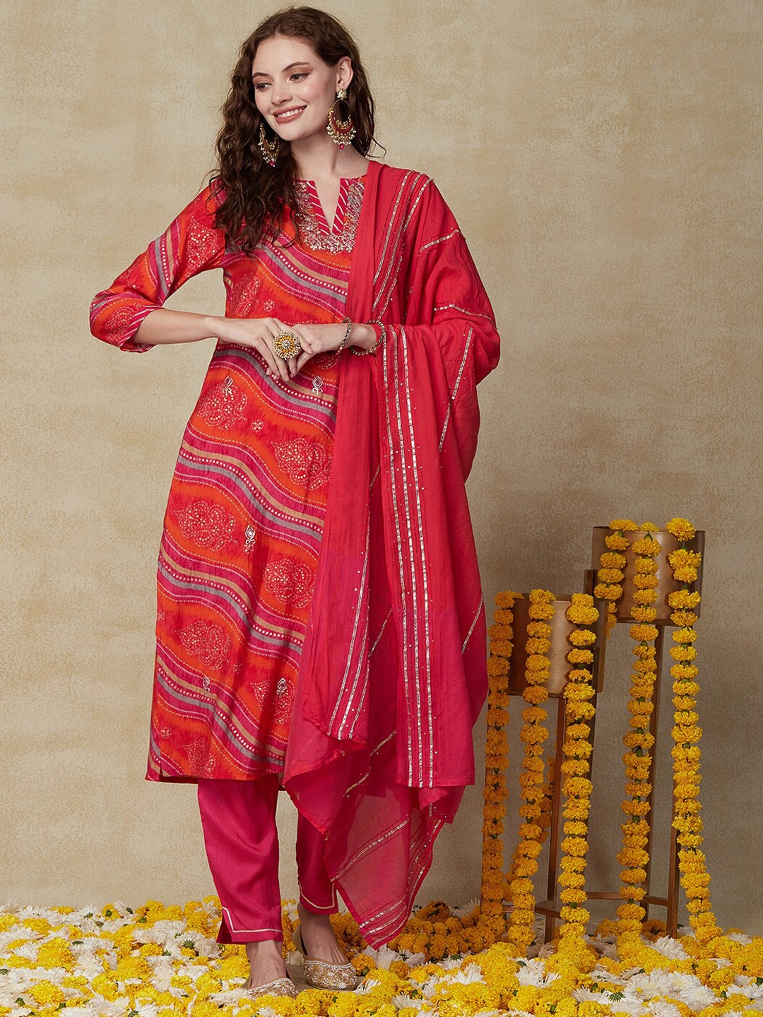 

FASHOR Pink Floral Printed Thread Work Detail Straight Kurta & Trouser With Dupatta