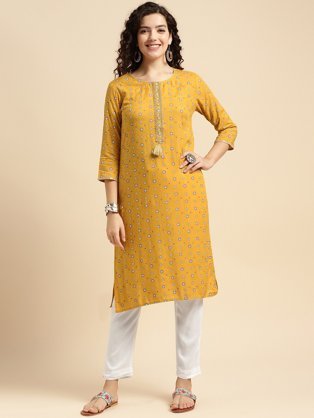 

Rangita Geometric Printed Regular Kurta with Trousers, Yellow