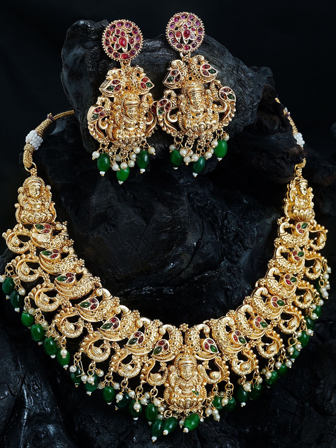 

MANSIYAORANGE Gold-Plated Gold Stone Jewellery Set