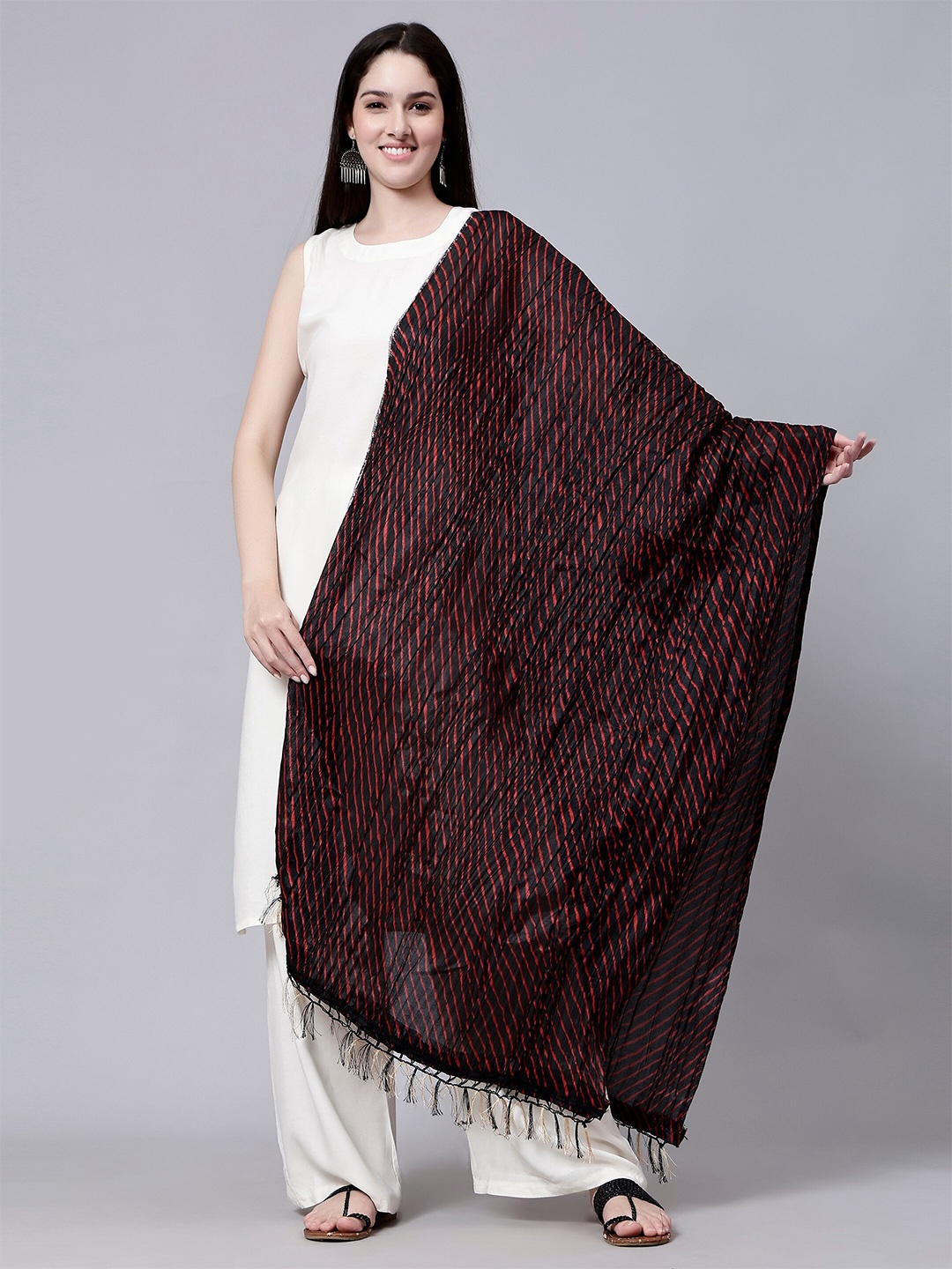 

Aditi Wasan Striped Leheriya Cotton Dupatta, Black