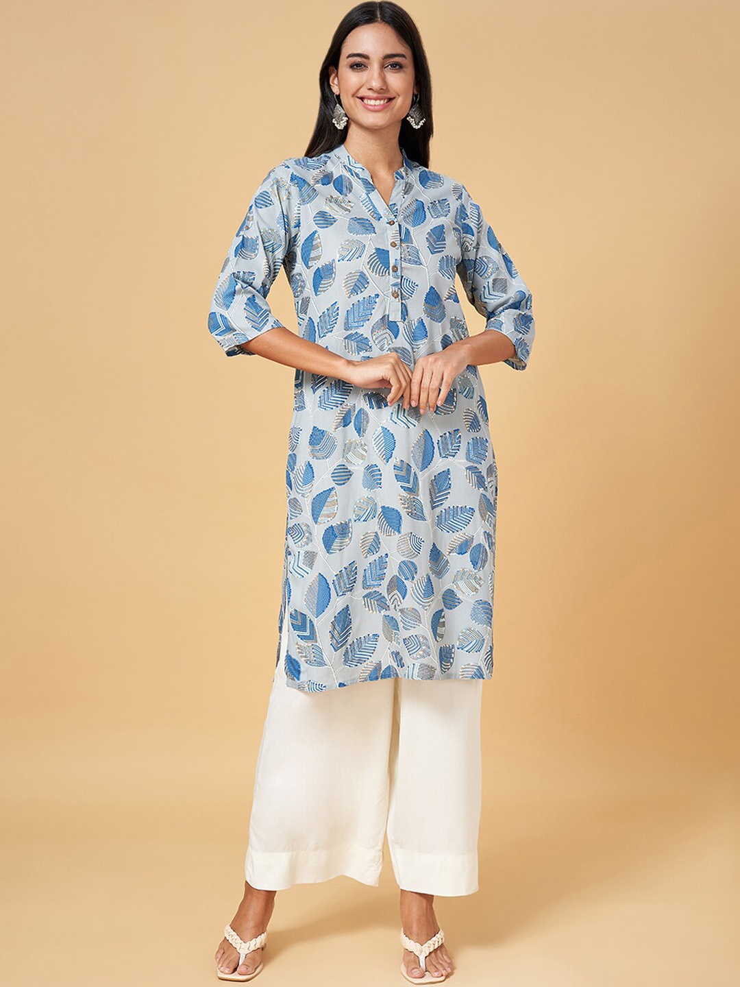 

RANGMANCH BY PANTALOONS Floral Printed Mandarin Collar A-Line Kurta, Blue