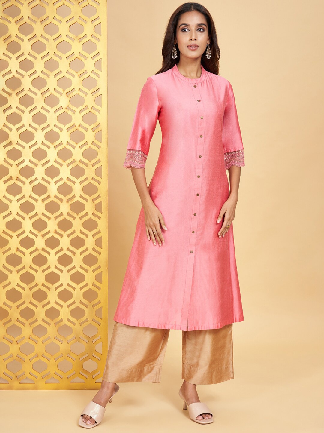 

RANGMANCH BY PANTALOONS Thread Work A-Line Kurta, Coral