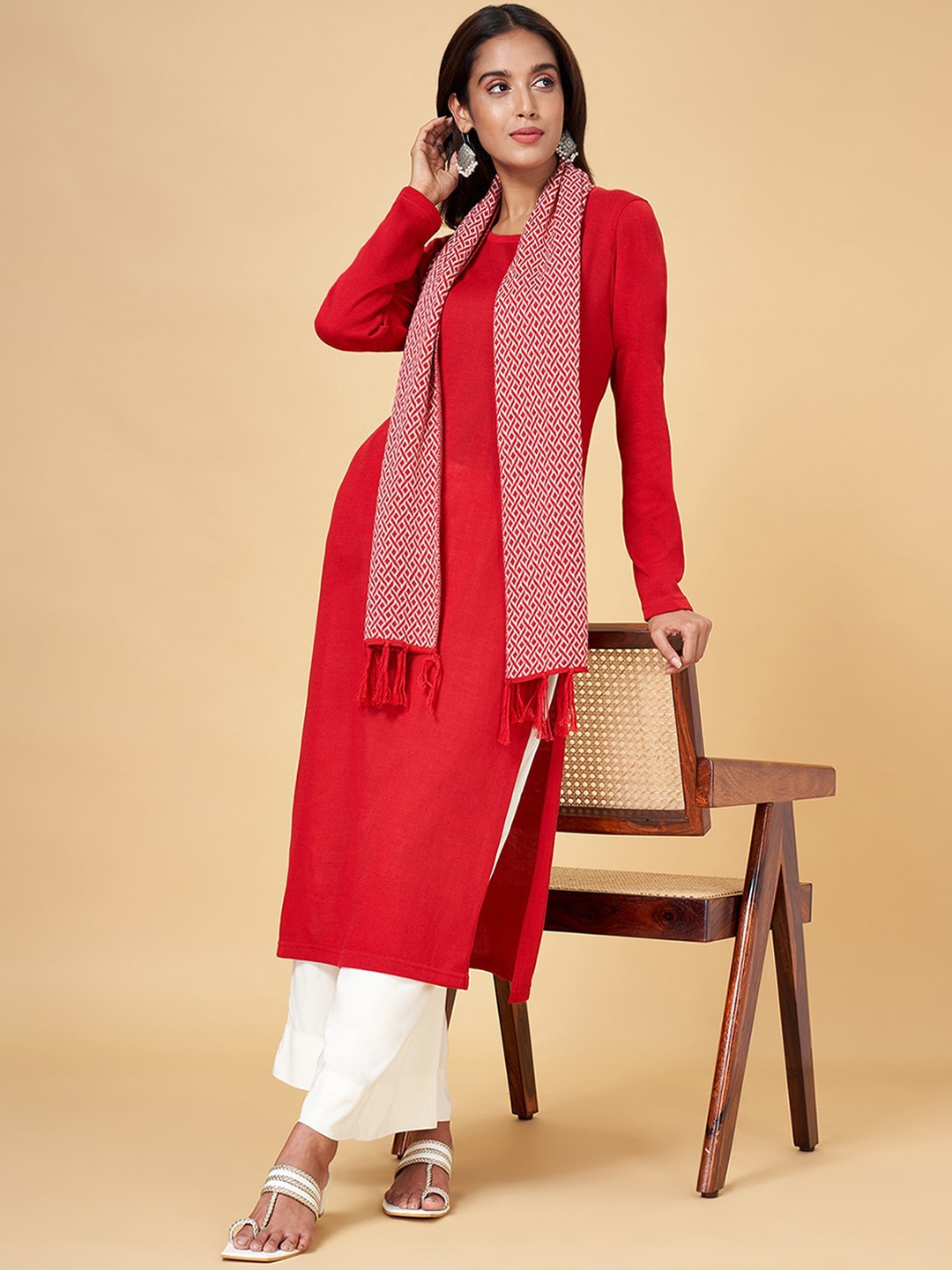 

YU by Pantaloons Round Neck Long Sleeves Kurta, Red