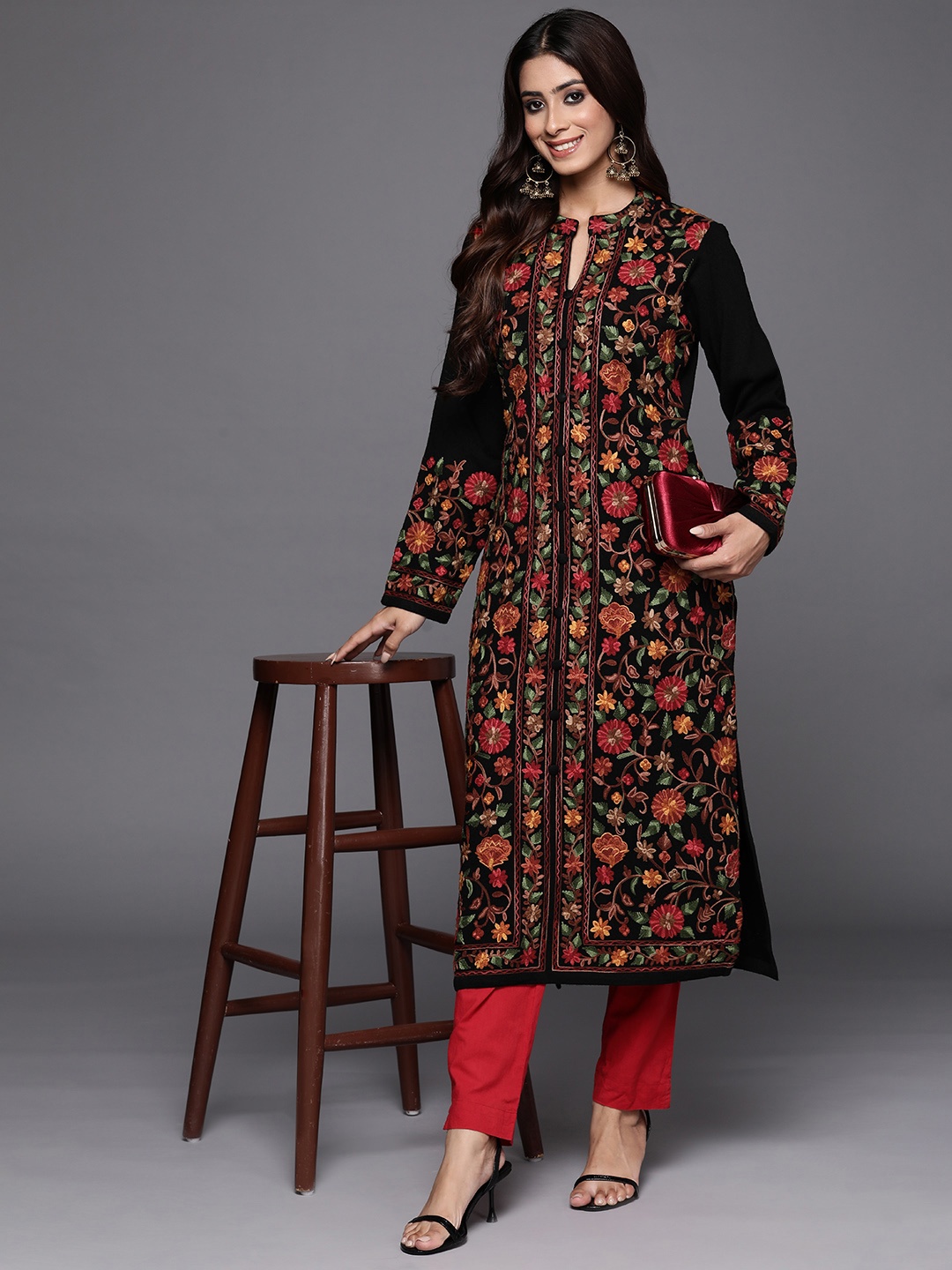 

Libas Women Floral Embroidered Thread Work Woollen Kurta, Black